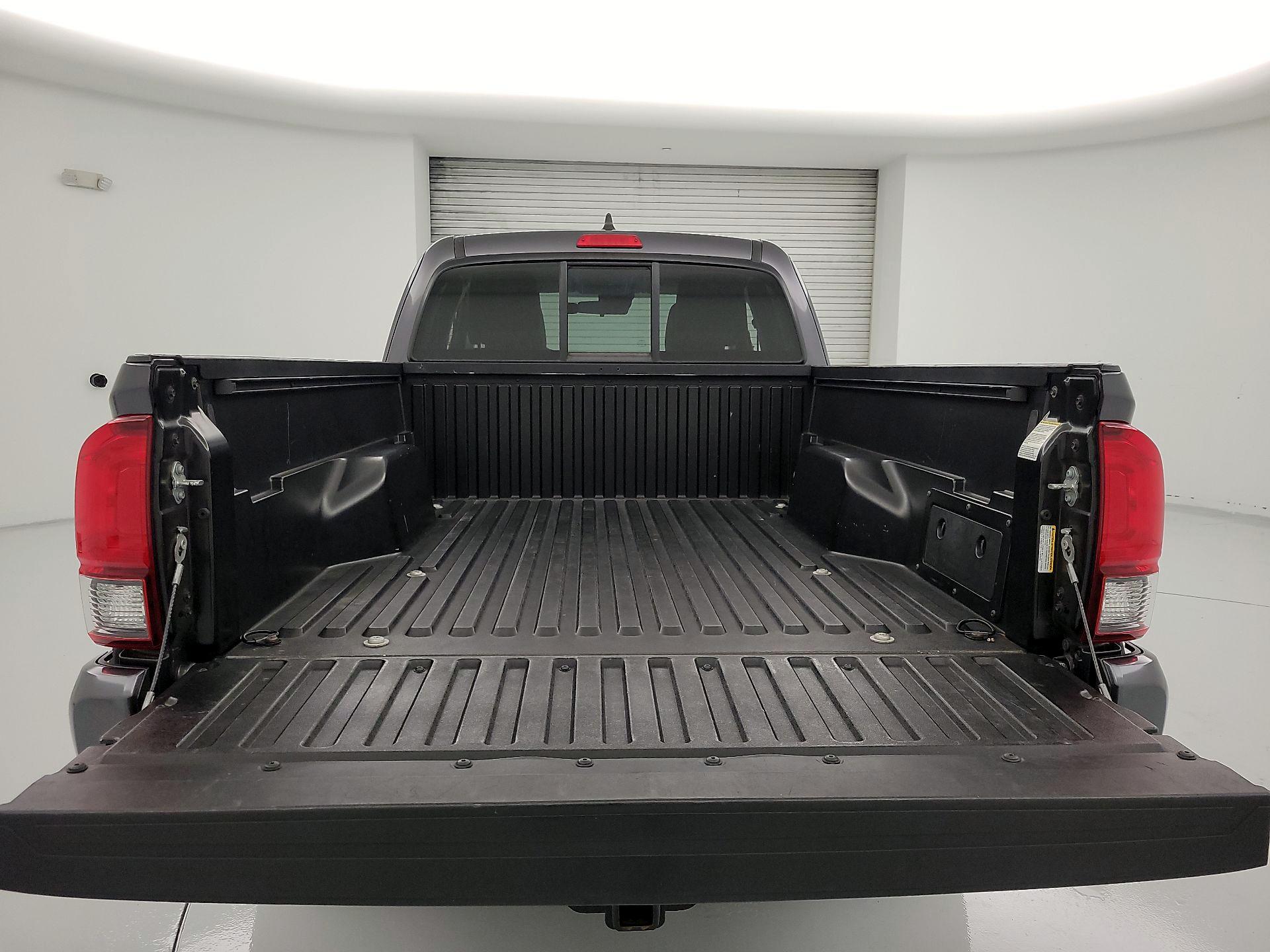 Thumbnail: 2023 Toyota Tacoma - 18