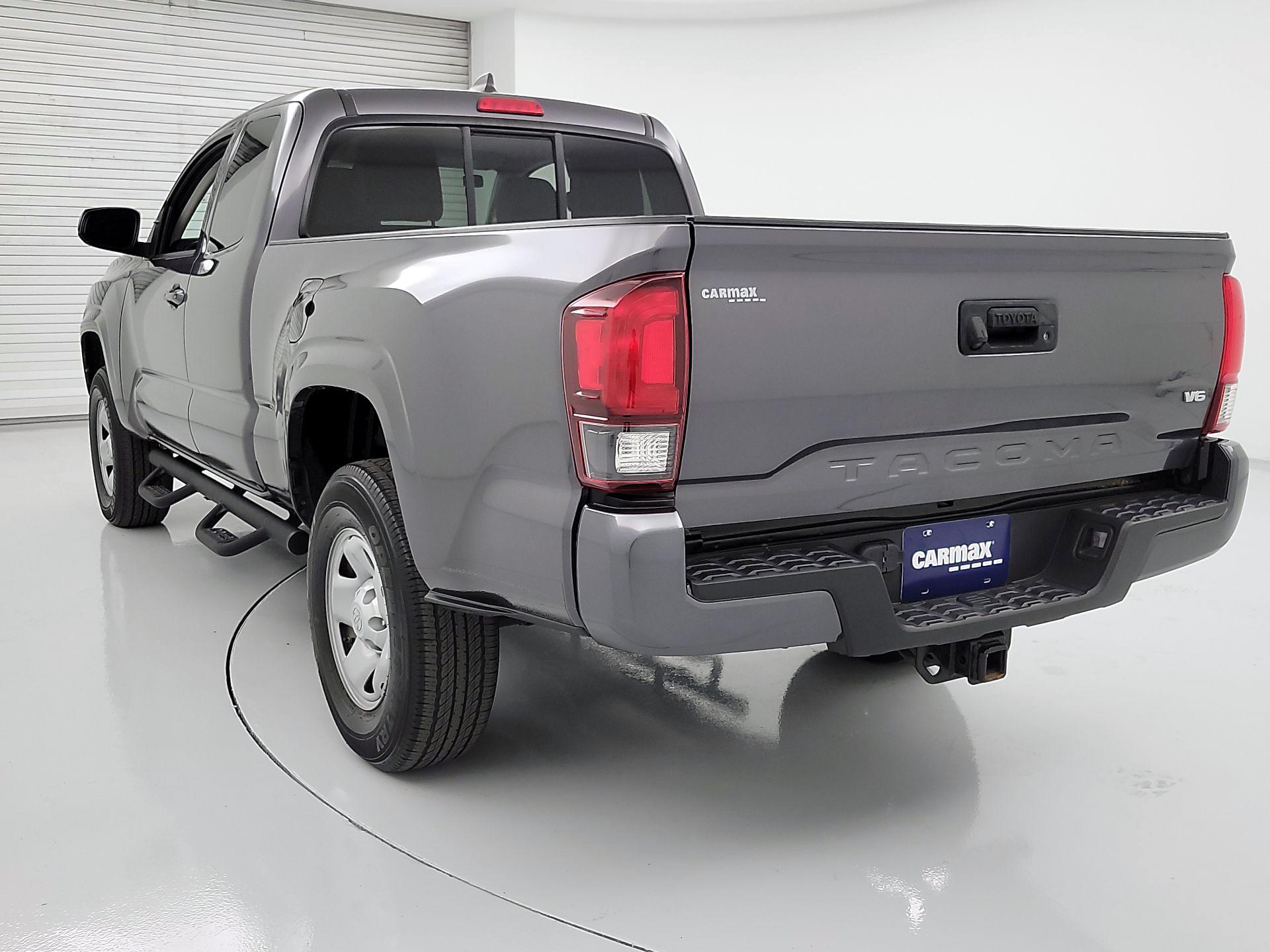 Thumbnail: 2023 Toyota Tacoma - 7