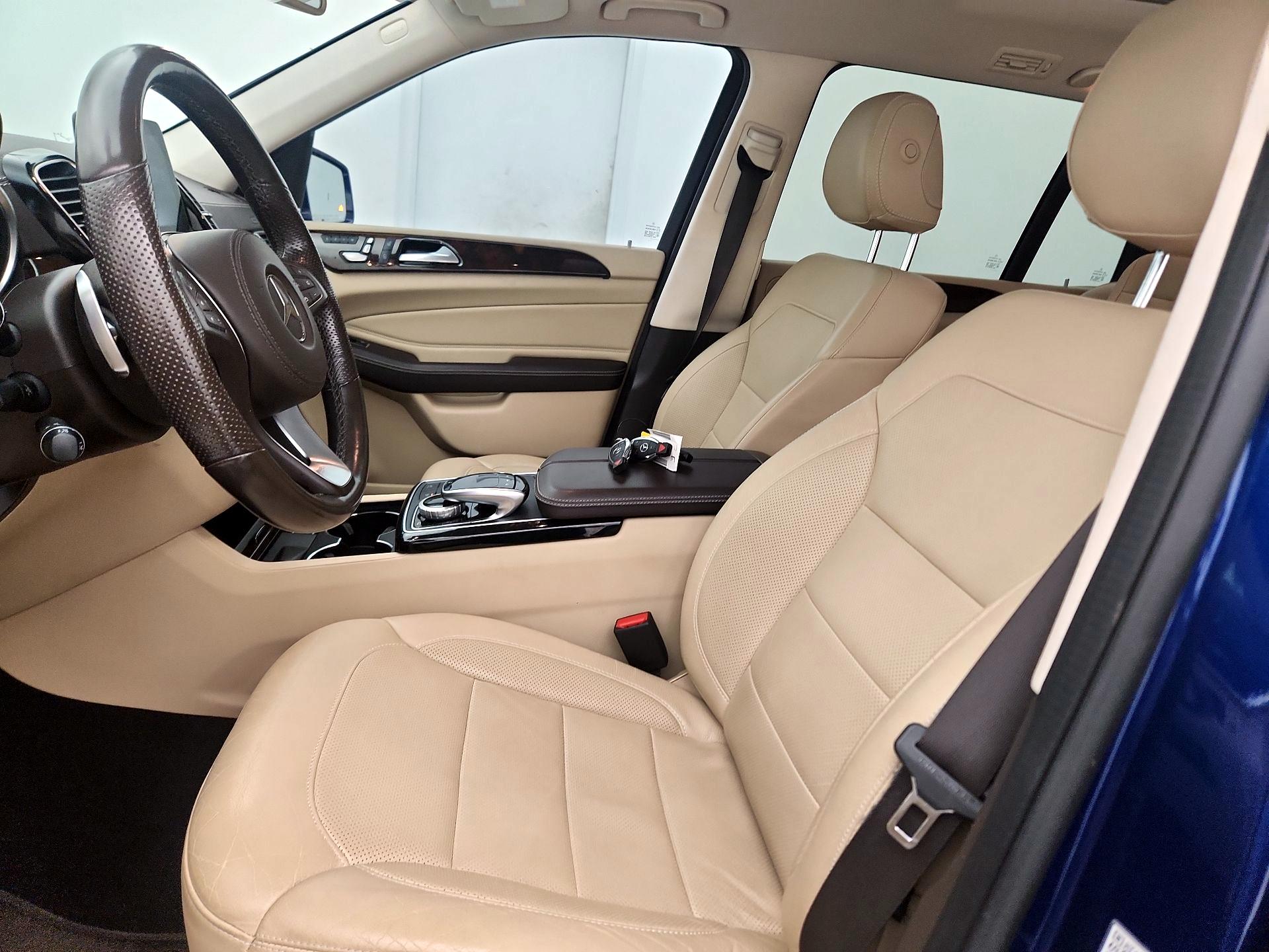 Thumbnail: 2017 Mercedes-Benz GLS - 11