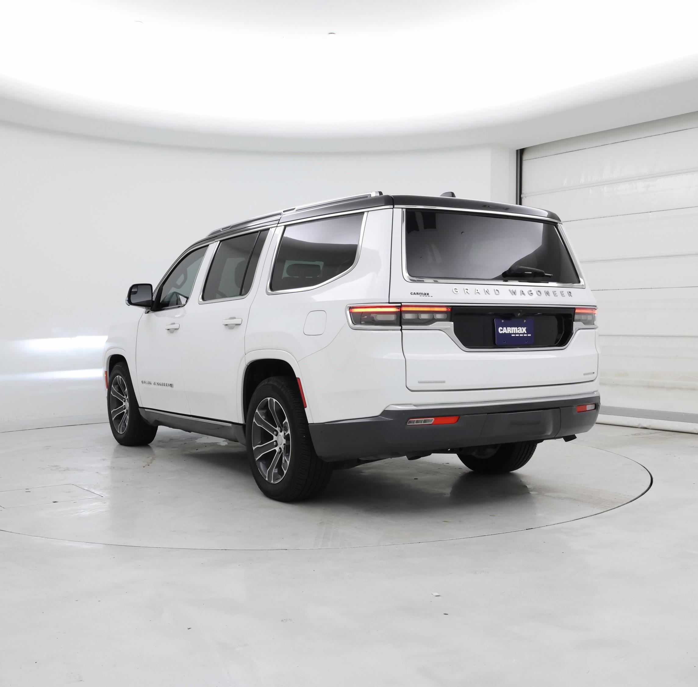 Thumbnail: 2022 Jeep Grand Wagoneer - 2