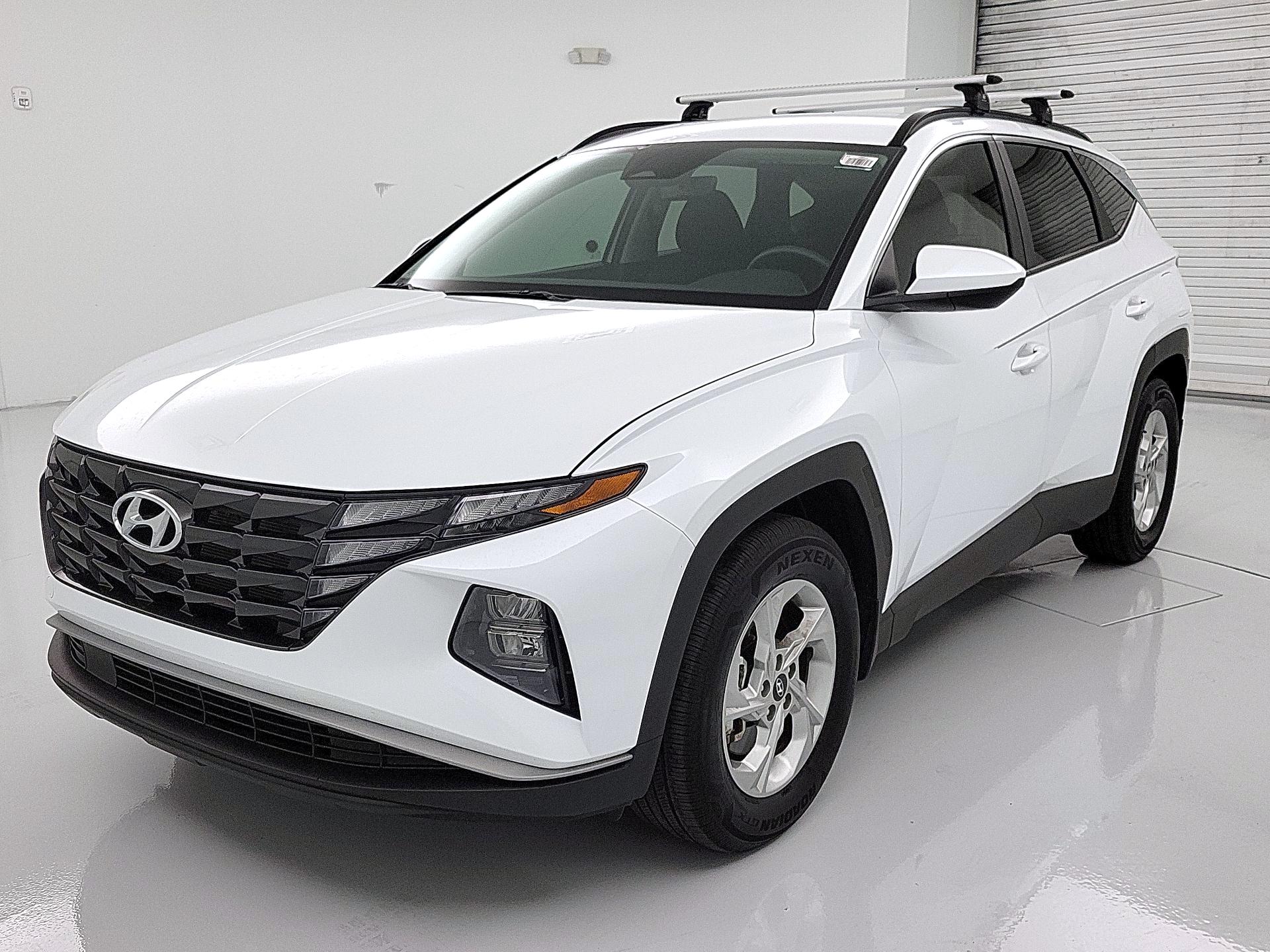 Thumbnail: 2024 Hyundai Tucson - 3