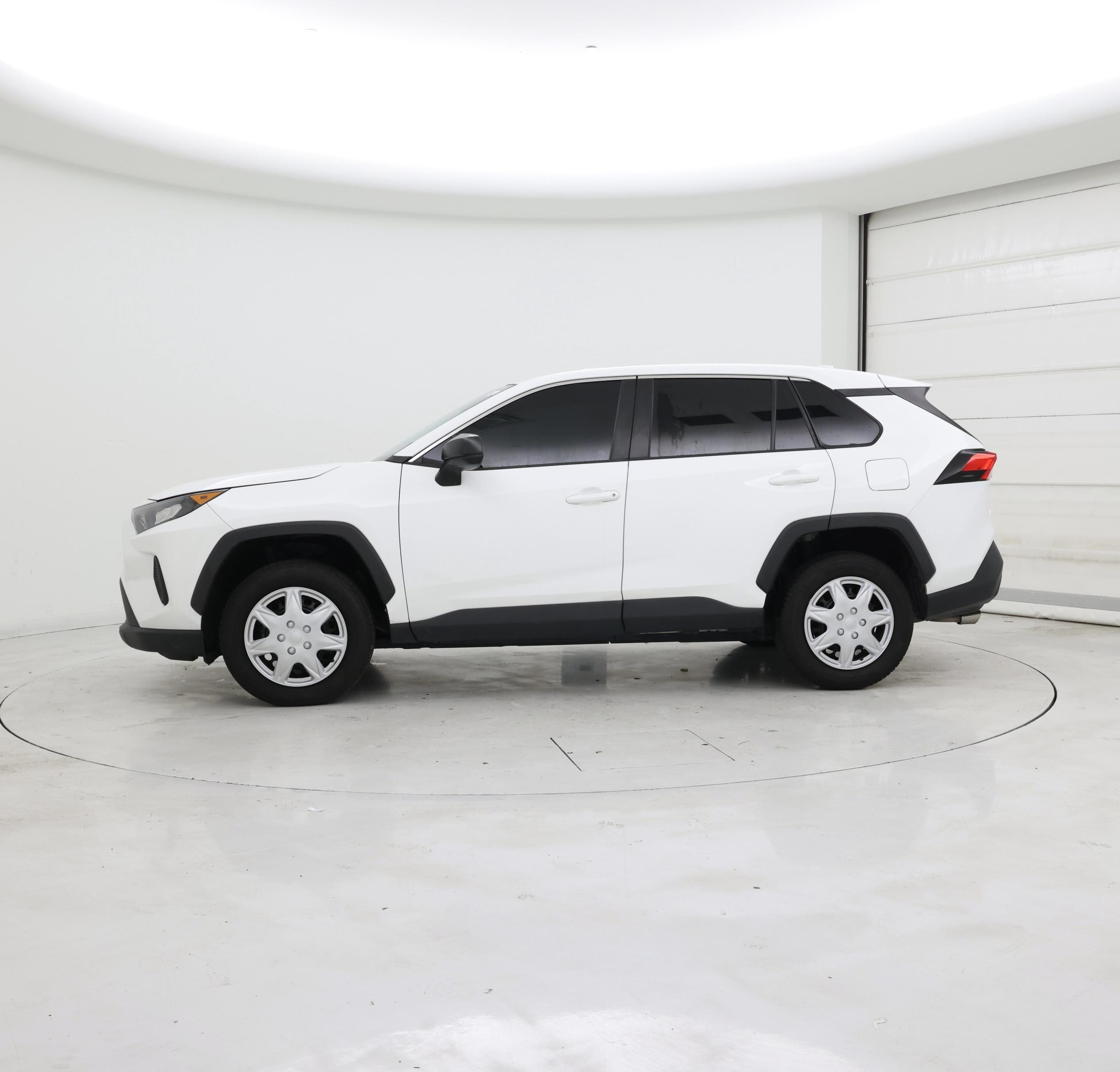 Thumbnail: 2022 Toyota RAV4 - 3