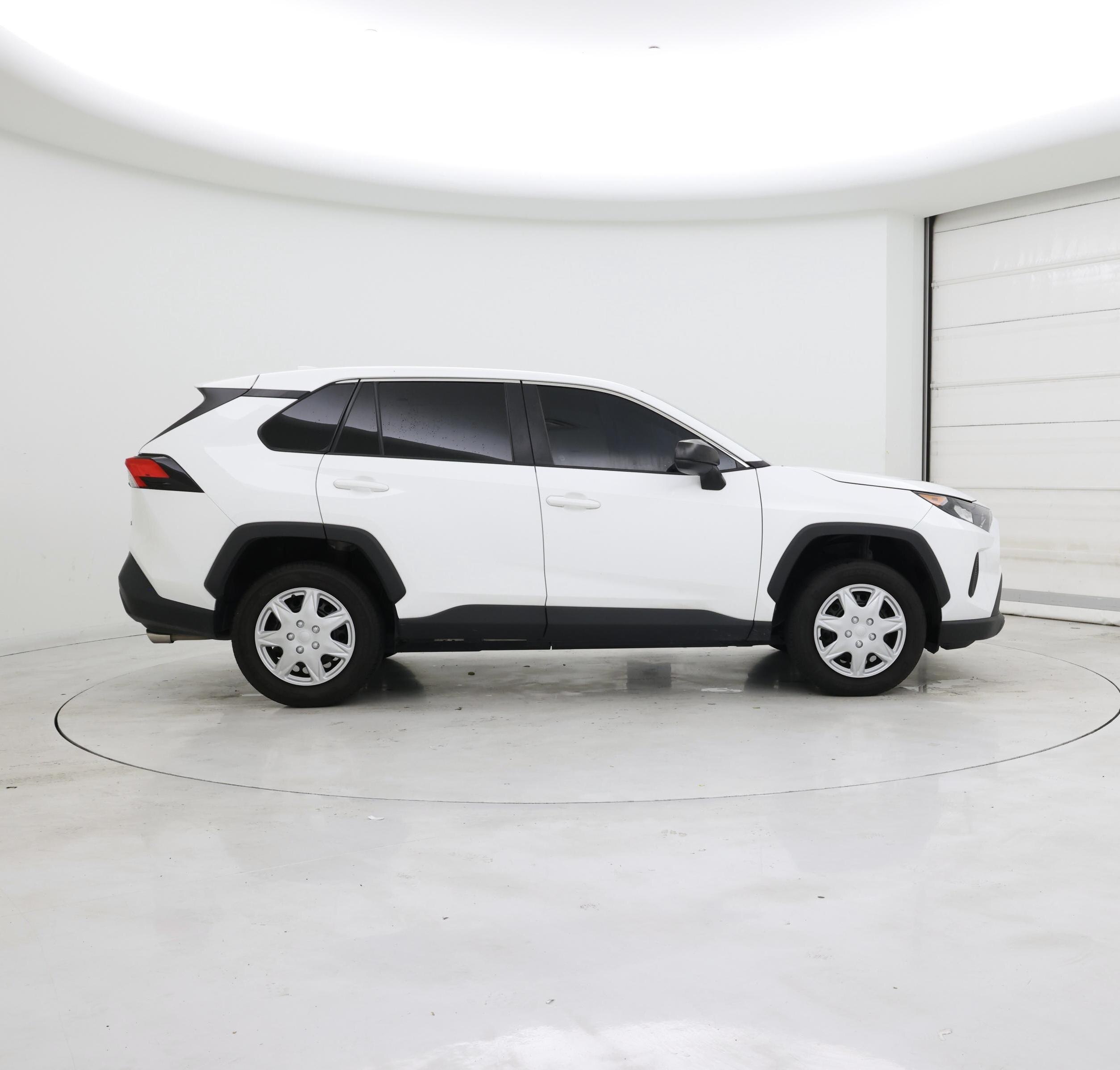 Thumbnail: 2022 Toyota RAV4 - 7