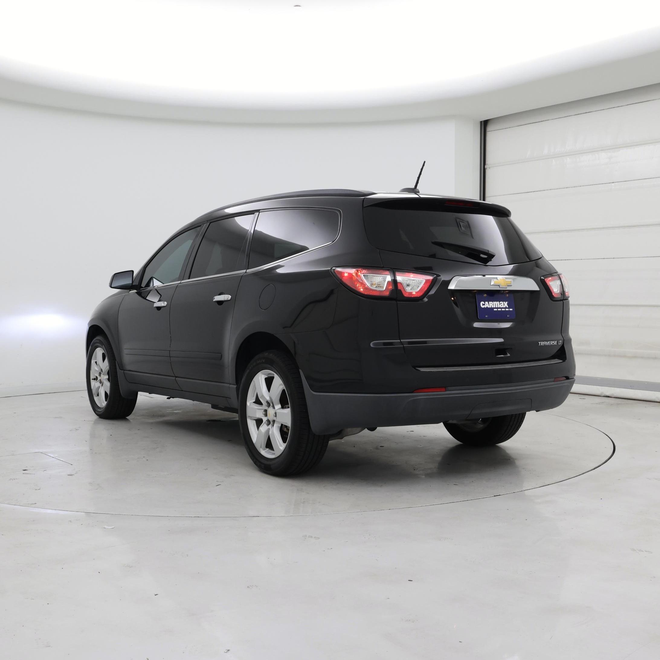 Thumbnail: 2016 Chevrolet Traverse - 2