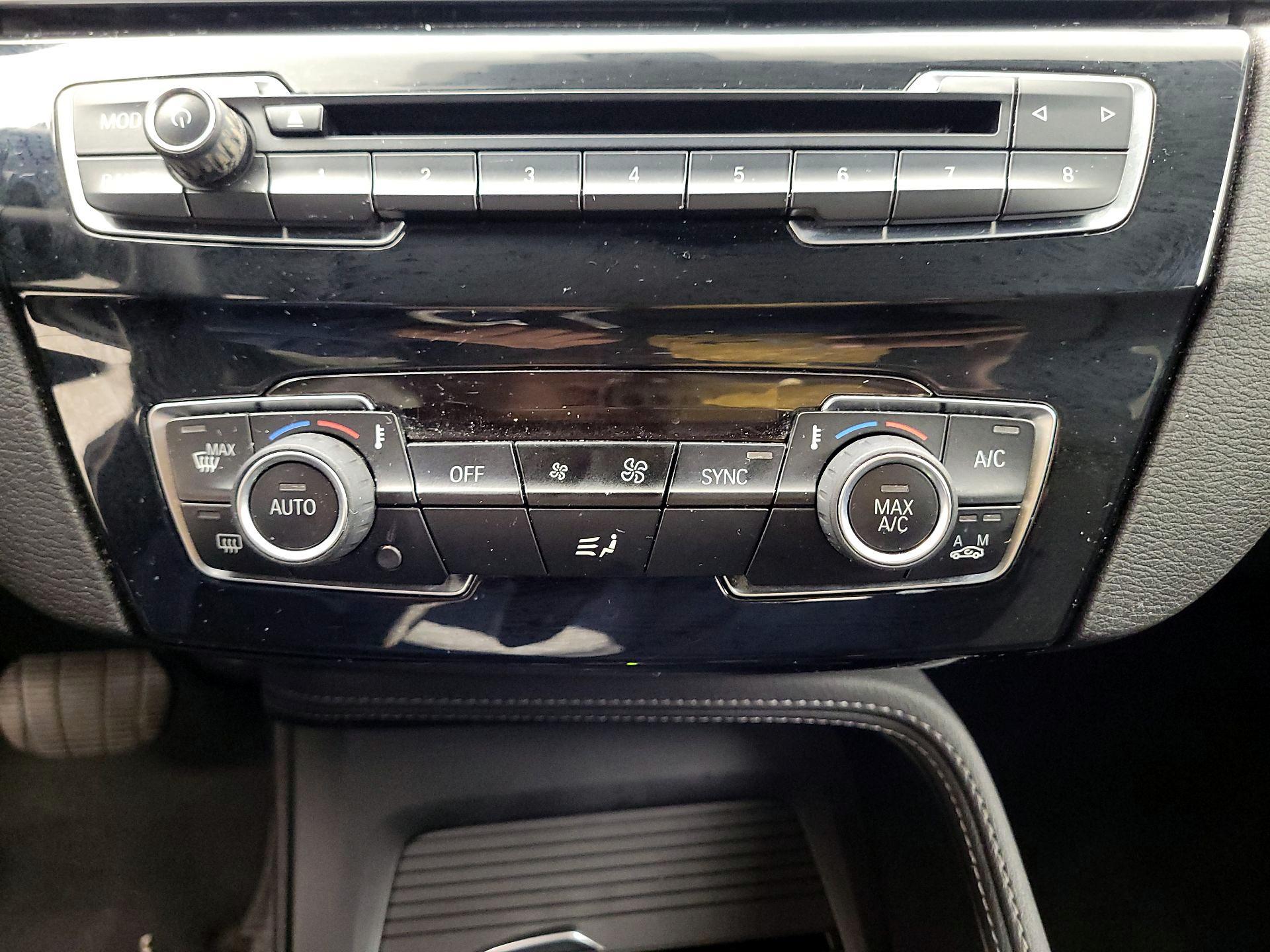 Thumbnail: 2017 BMW X1 - 14