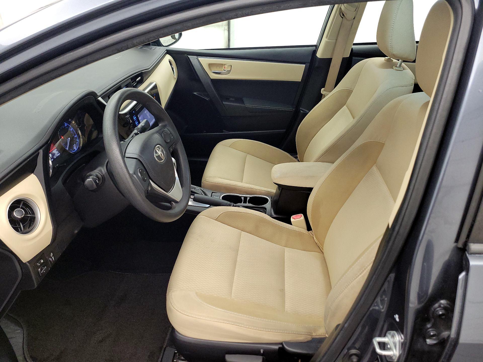 Thumbnail: 2018 Toyota Corolla - 11