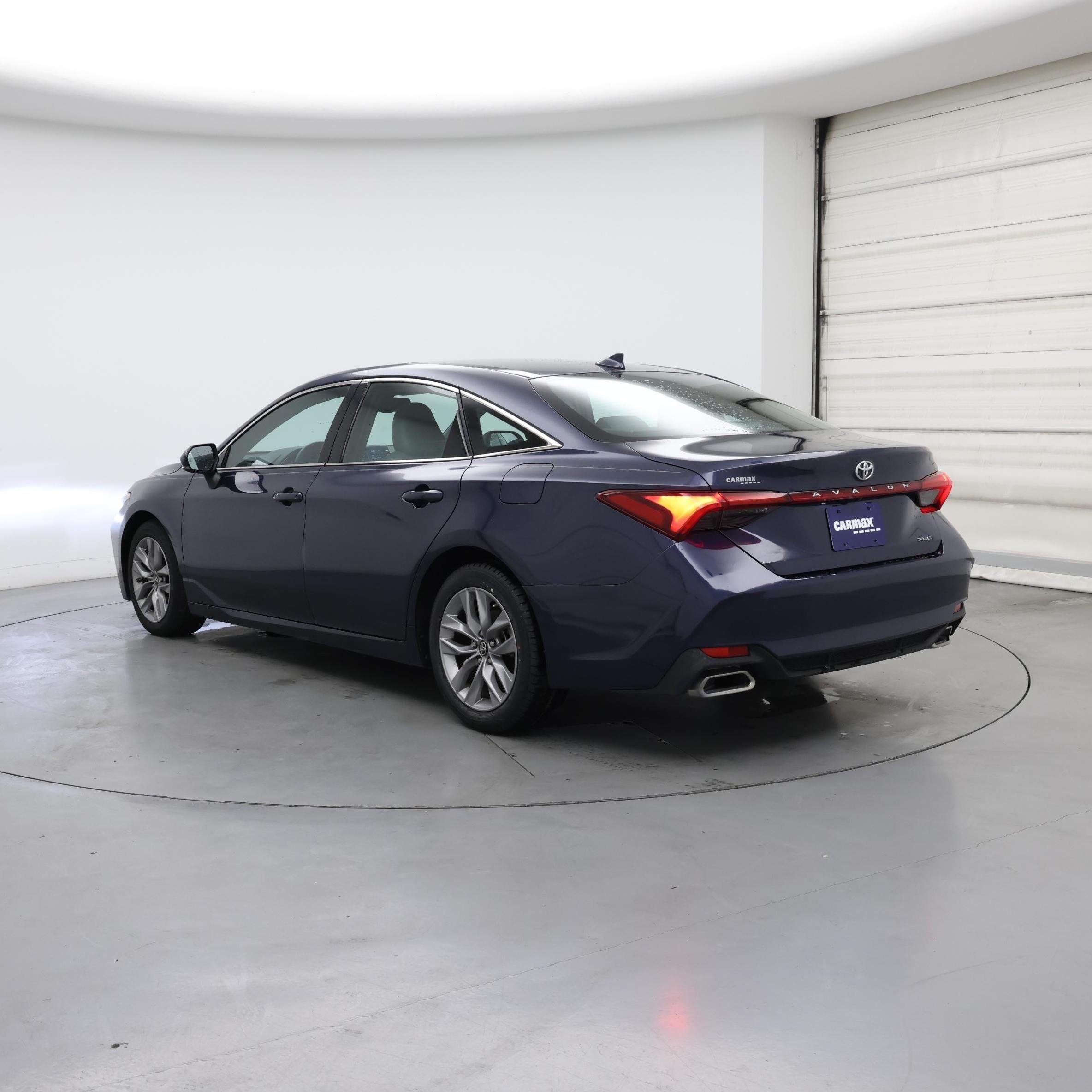 Thumbnail: 2019 Toyota Avalon - 2