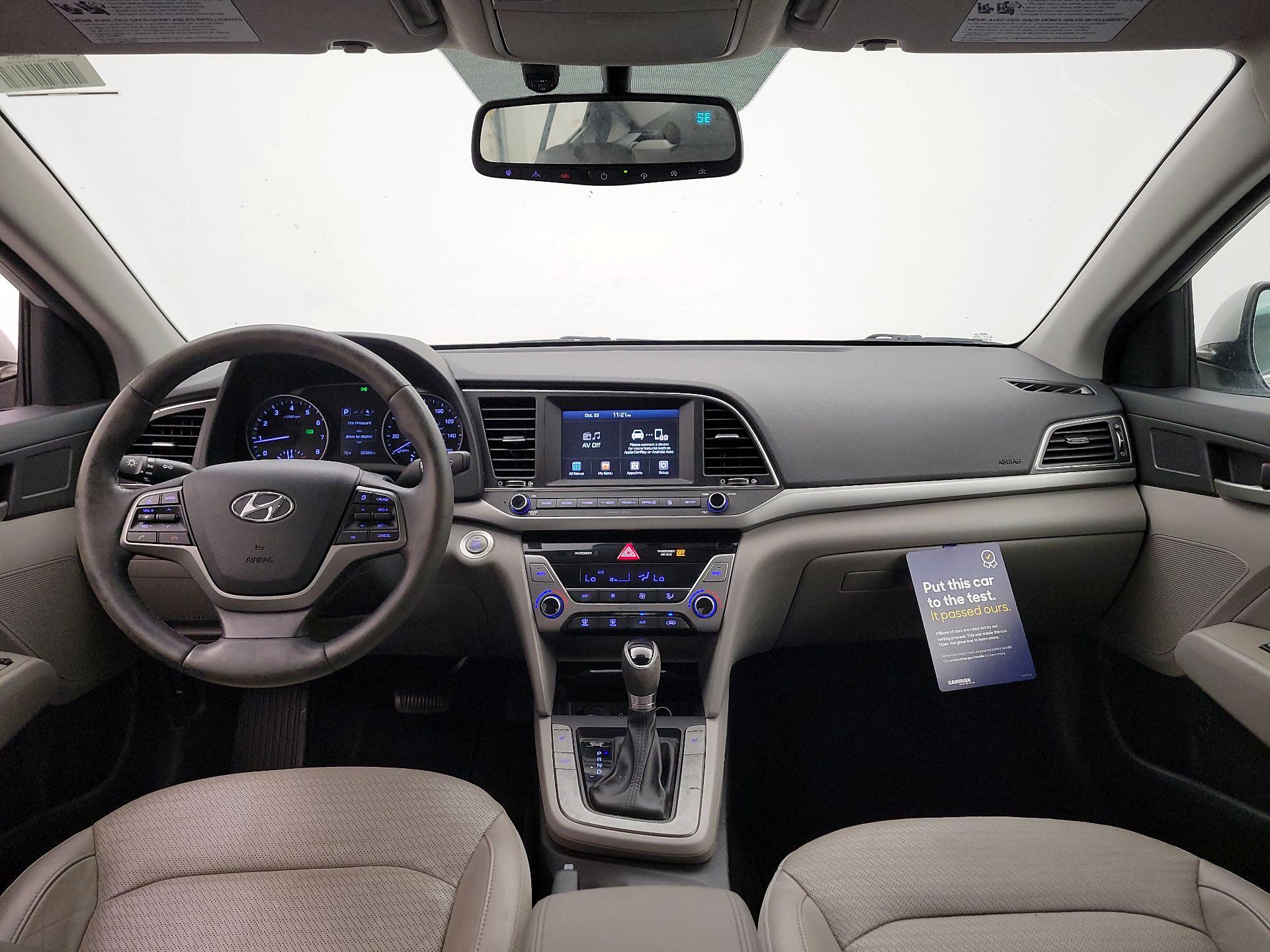 Thumbnail: 2017 Hyundai Elantra - 9