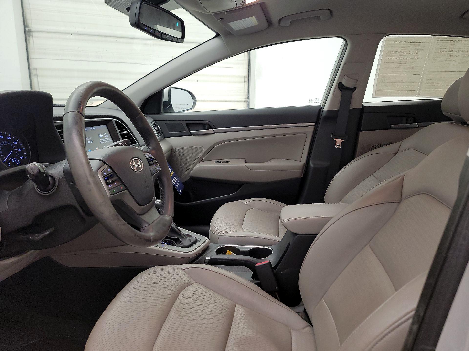 Thumbnail: 2017 Hyundai Elantra - 11