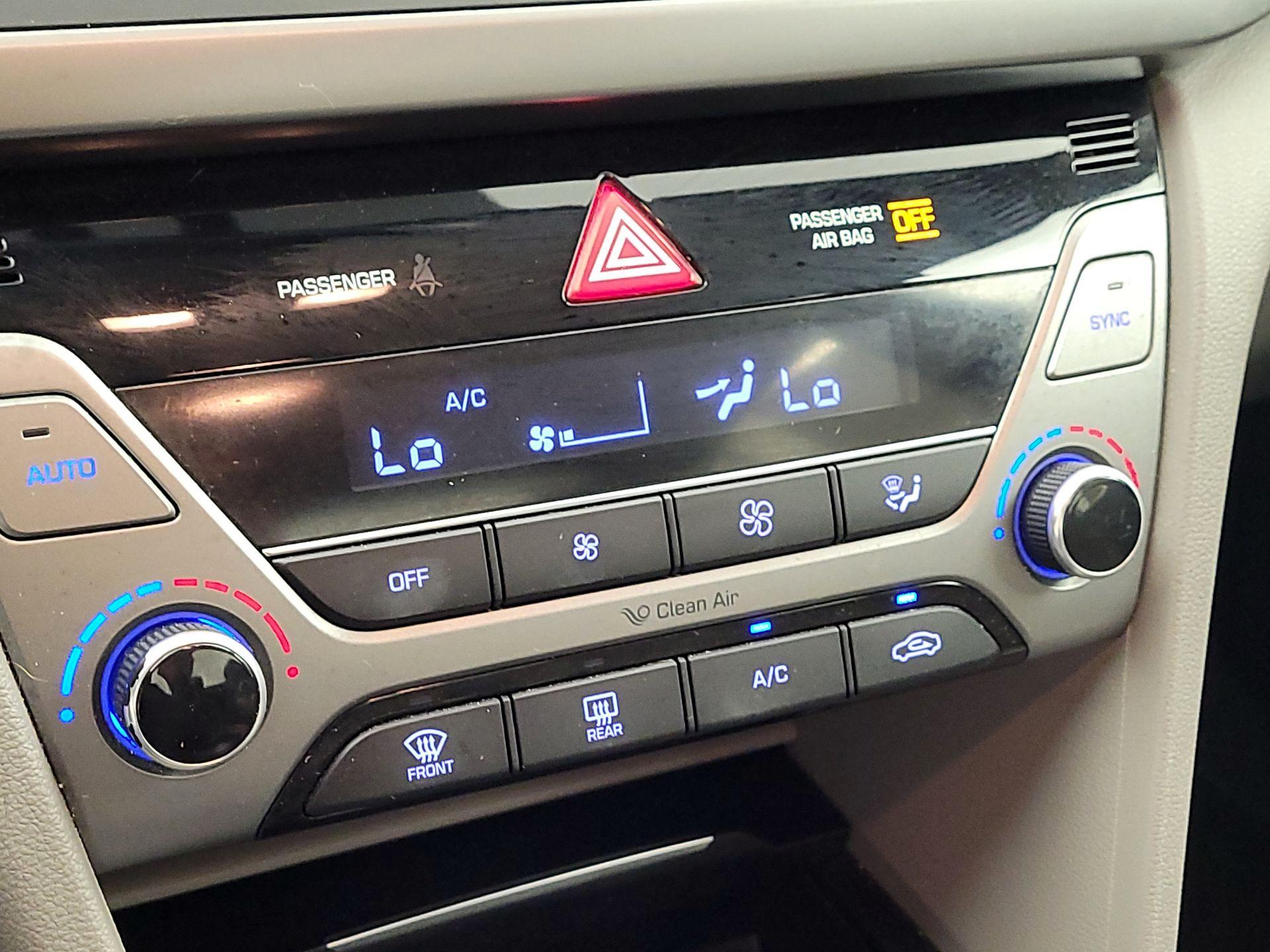 Thumbnail: 2017 Hyundai Elantra - 16