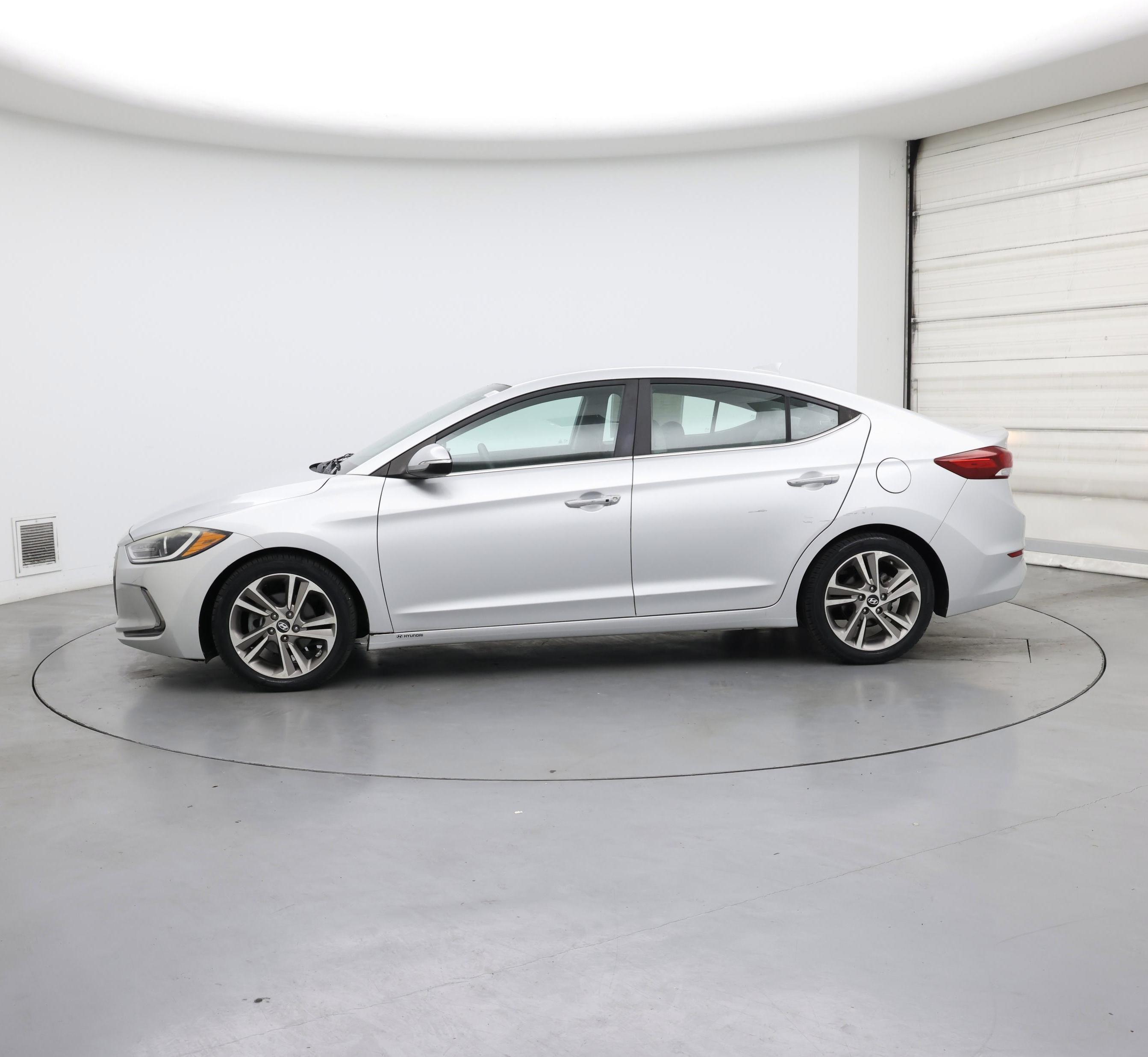 Thumbnail: 2017 Hyundai Elantra - 3