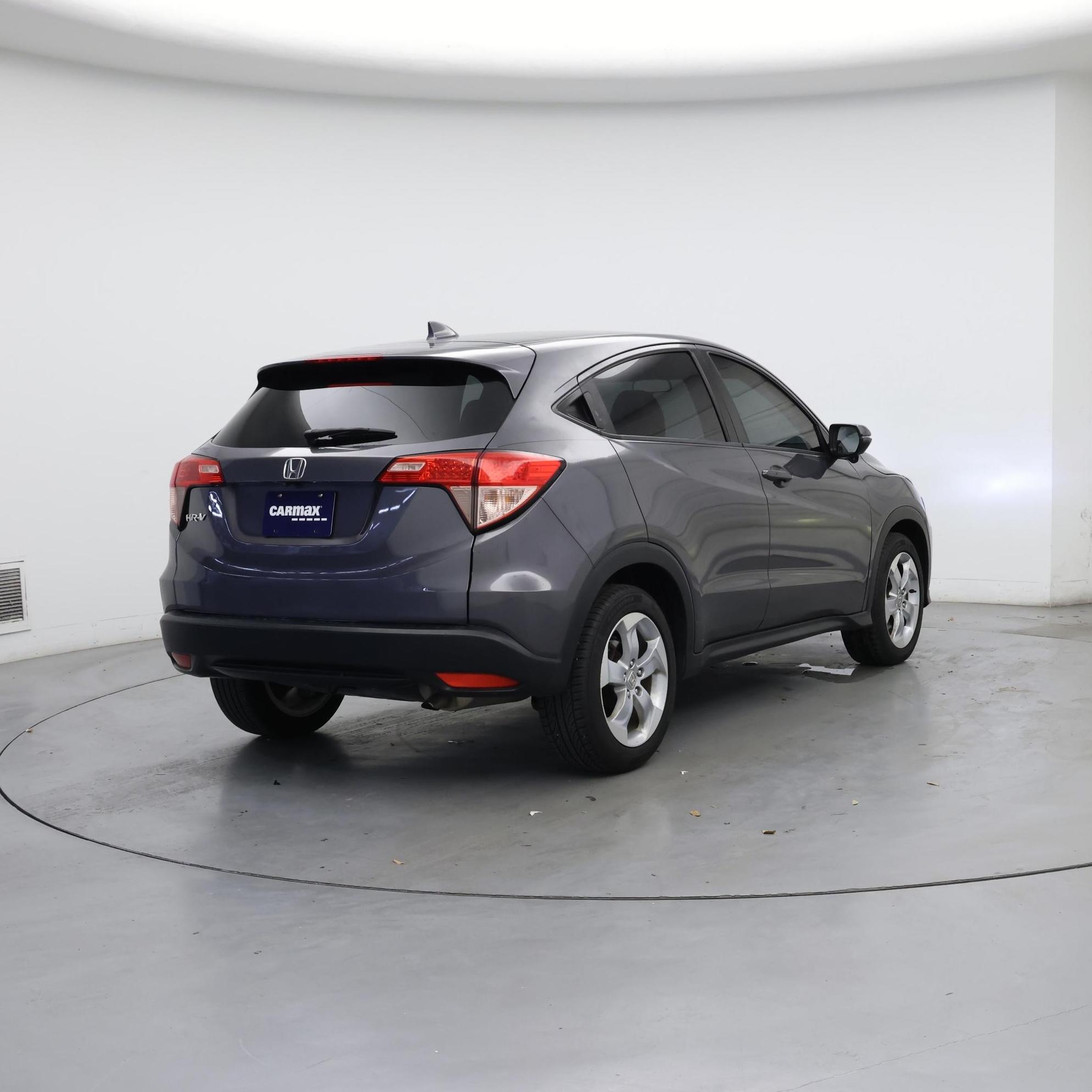 Thumbnail: 2016 Honda HR-V - 8