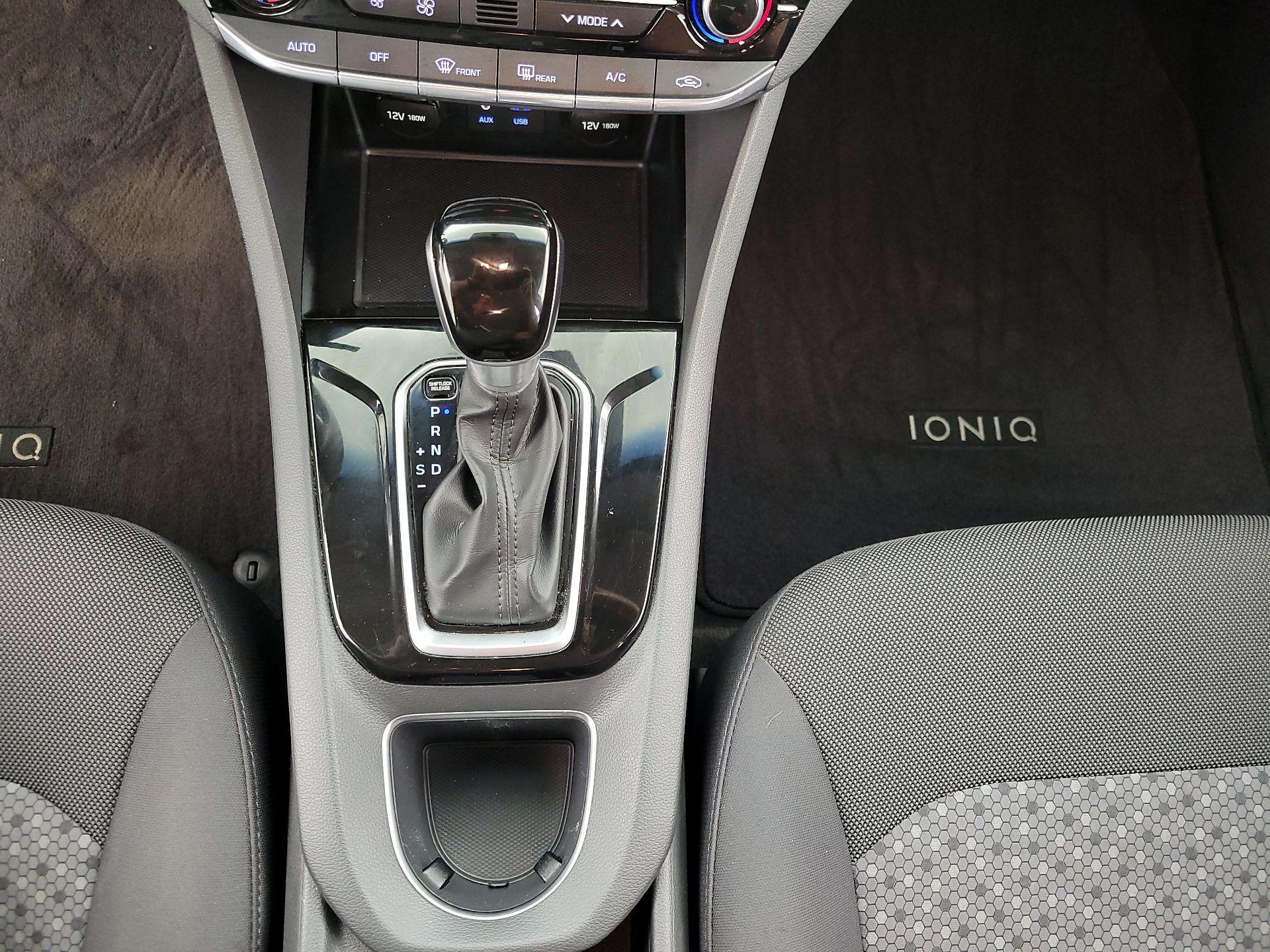 Thumbnail: 2019 Hyundai Ioniq - 17