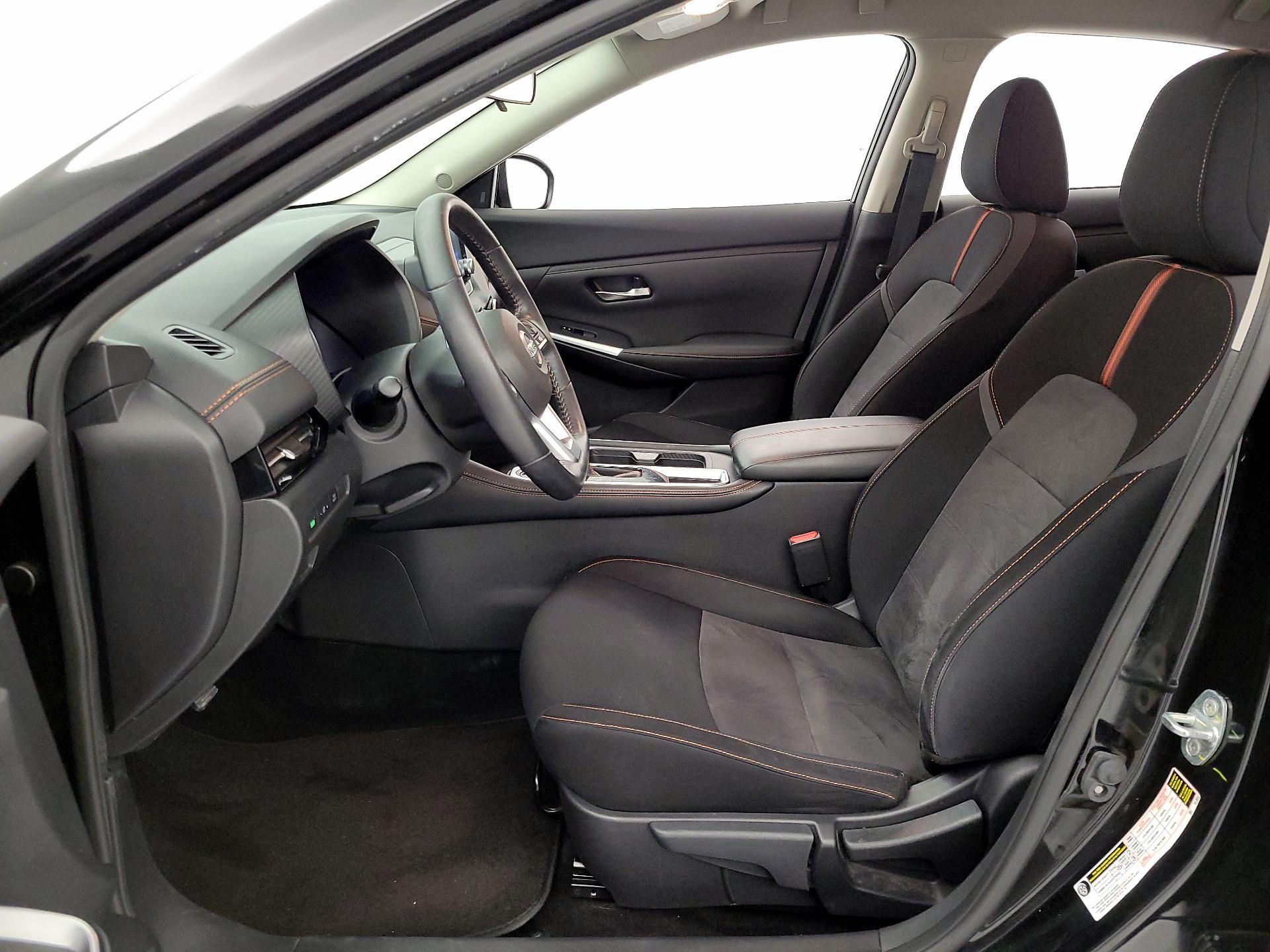 Thumbnail: 2021 Nissan Sentra - 11