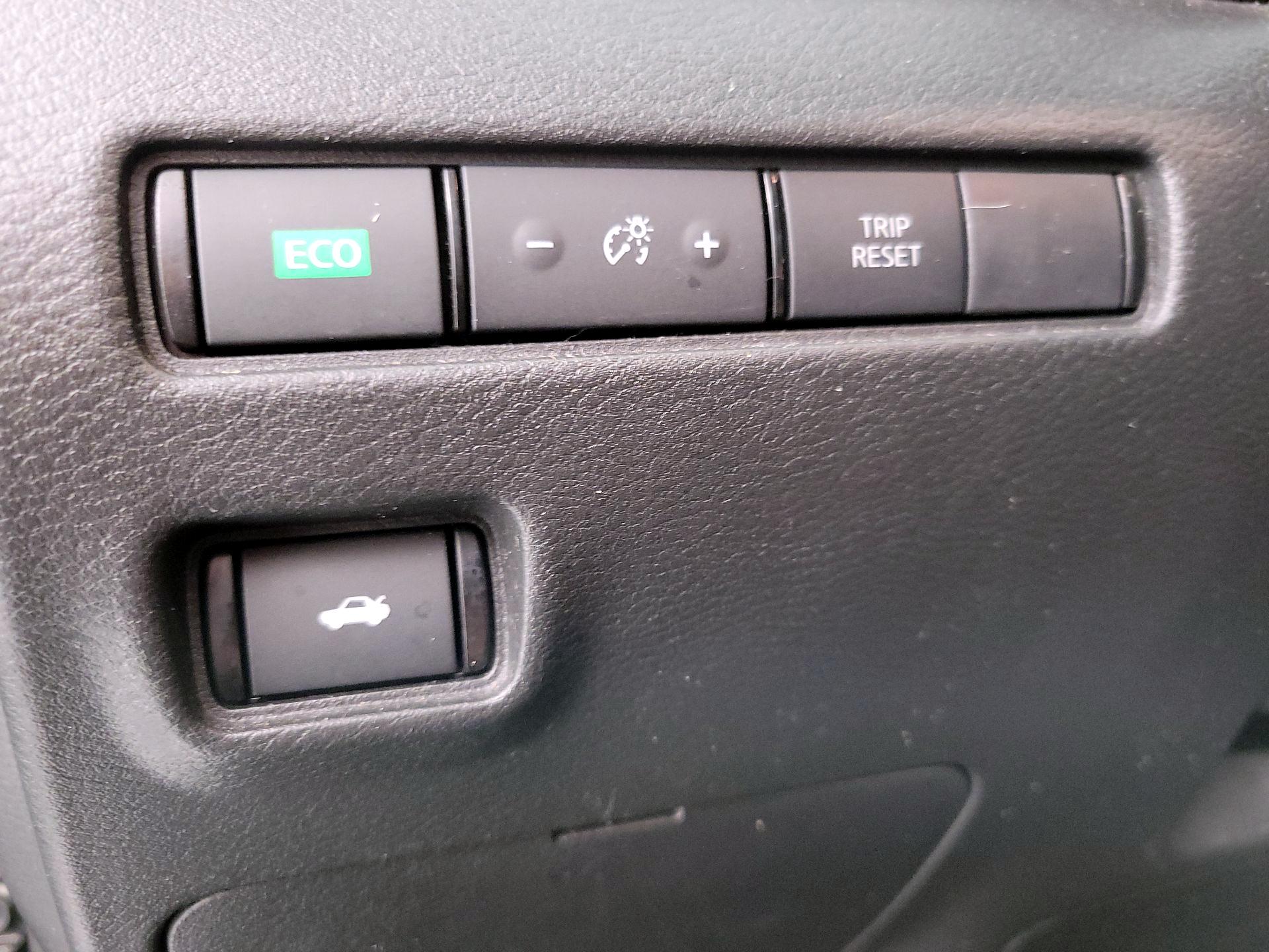 Thumbnail: 2021 Nissan Sentra - 13