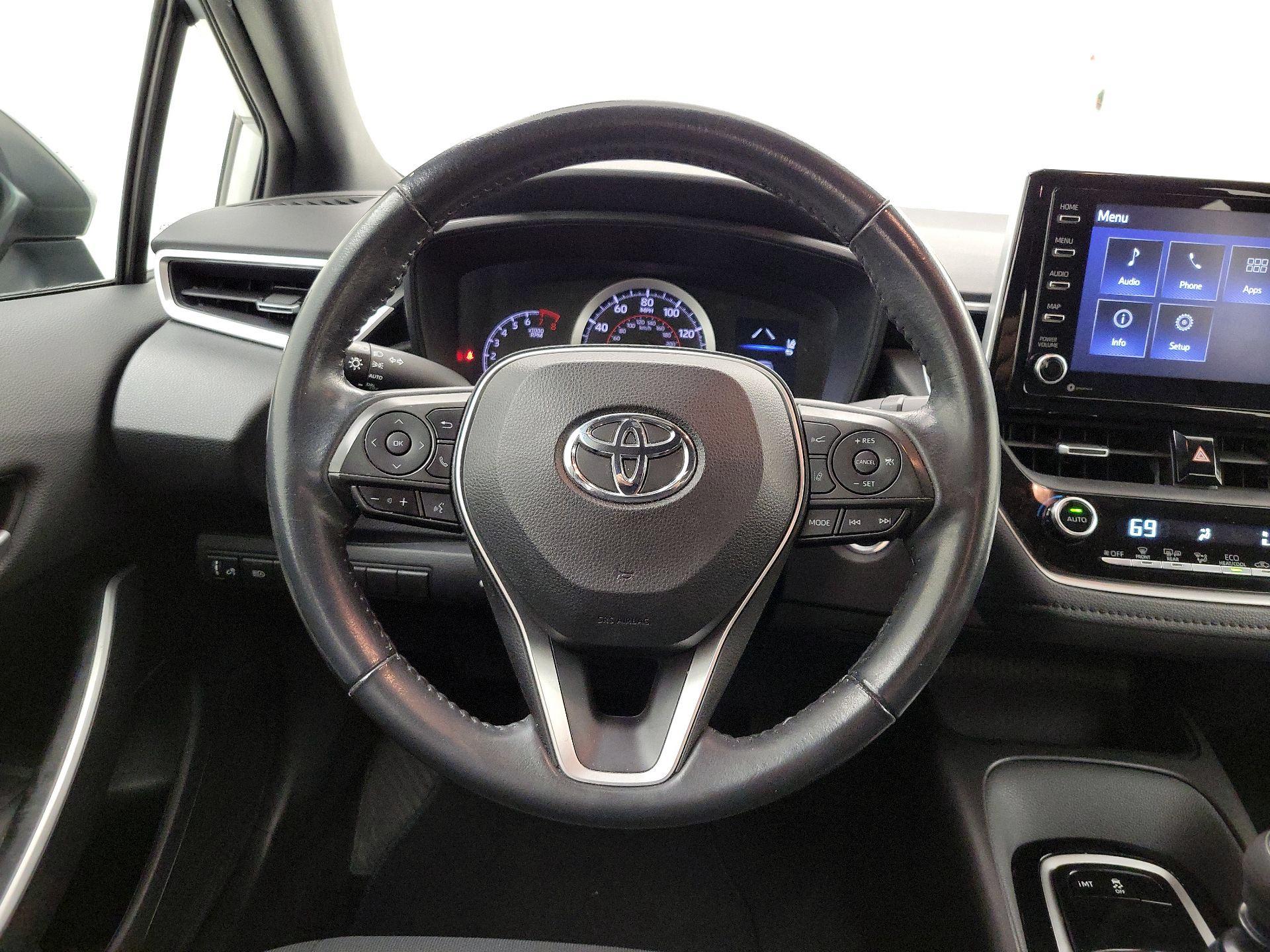 Thumbnail: 2021 Toyota Corolla - 10