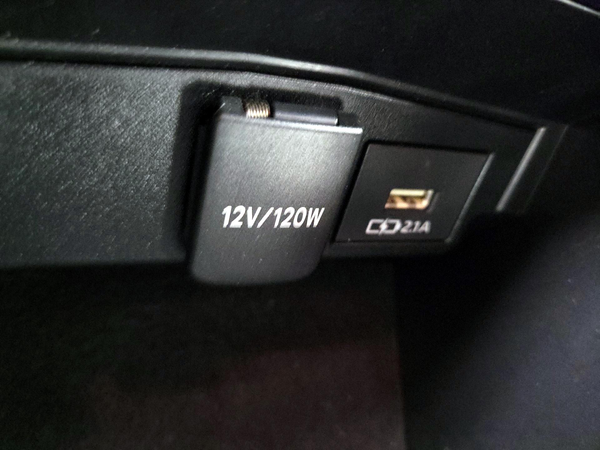 Thumbnail: 2021 Toyota Corolla - 18