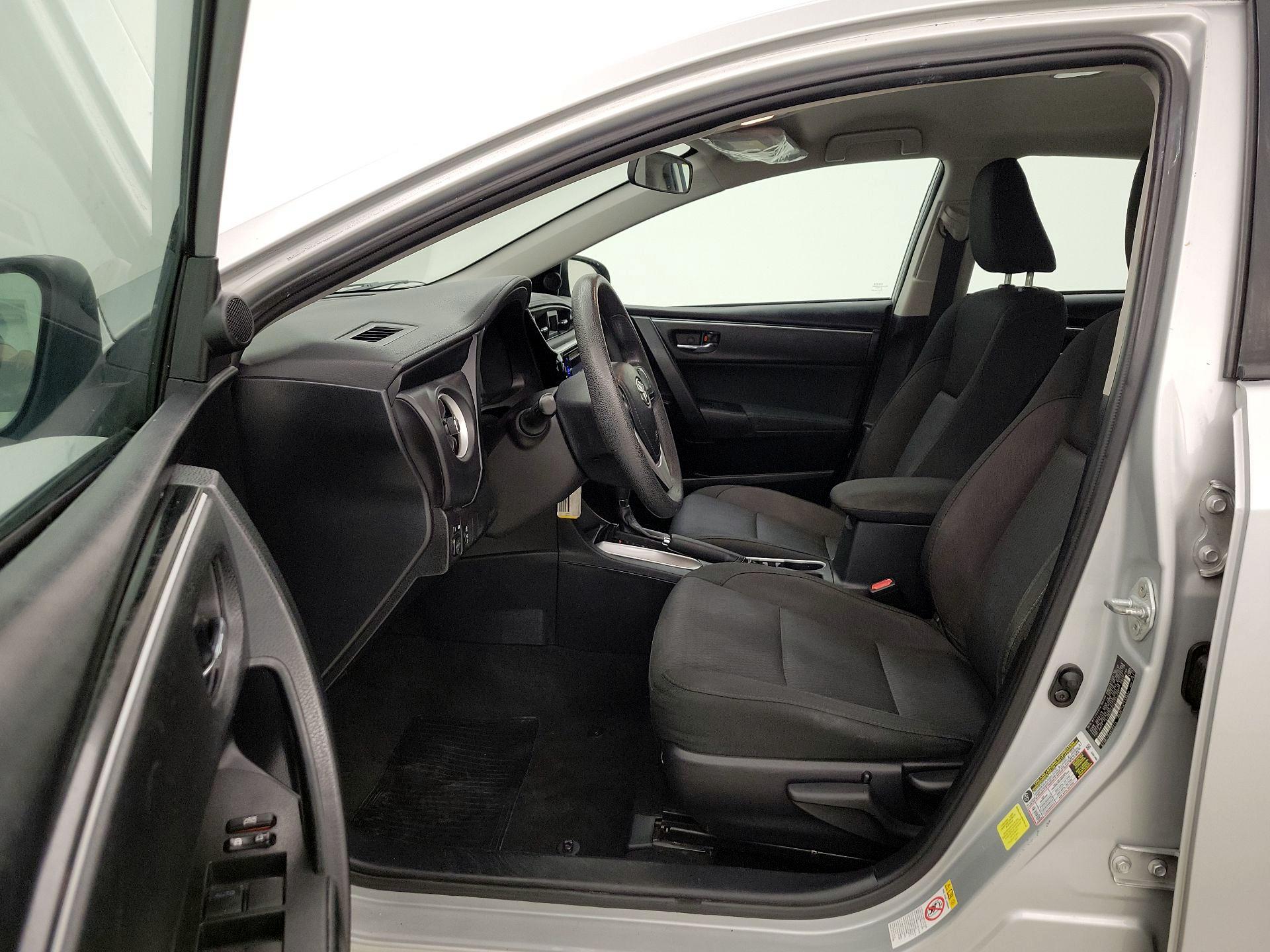 Thumbnail: 2017 Toyota Corolla - 11