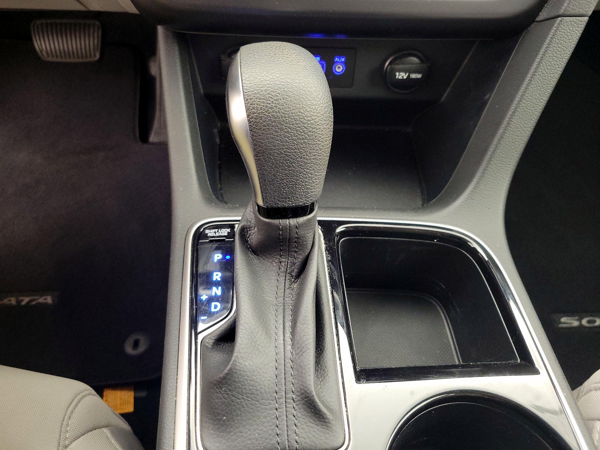 Thumbnail: 2018 Hyundai Sonata - 17