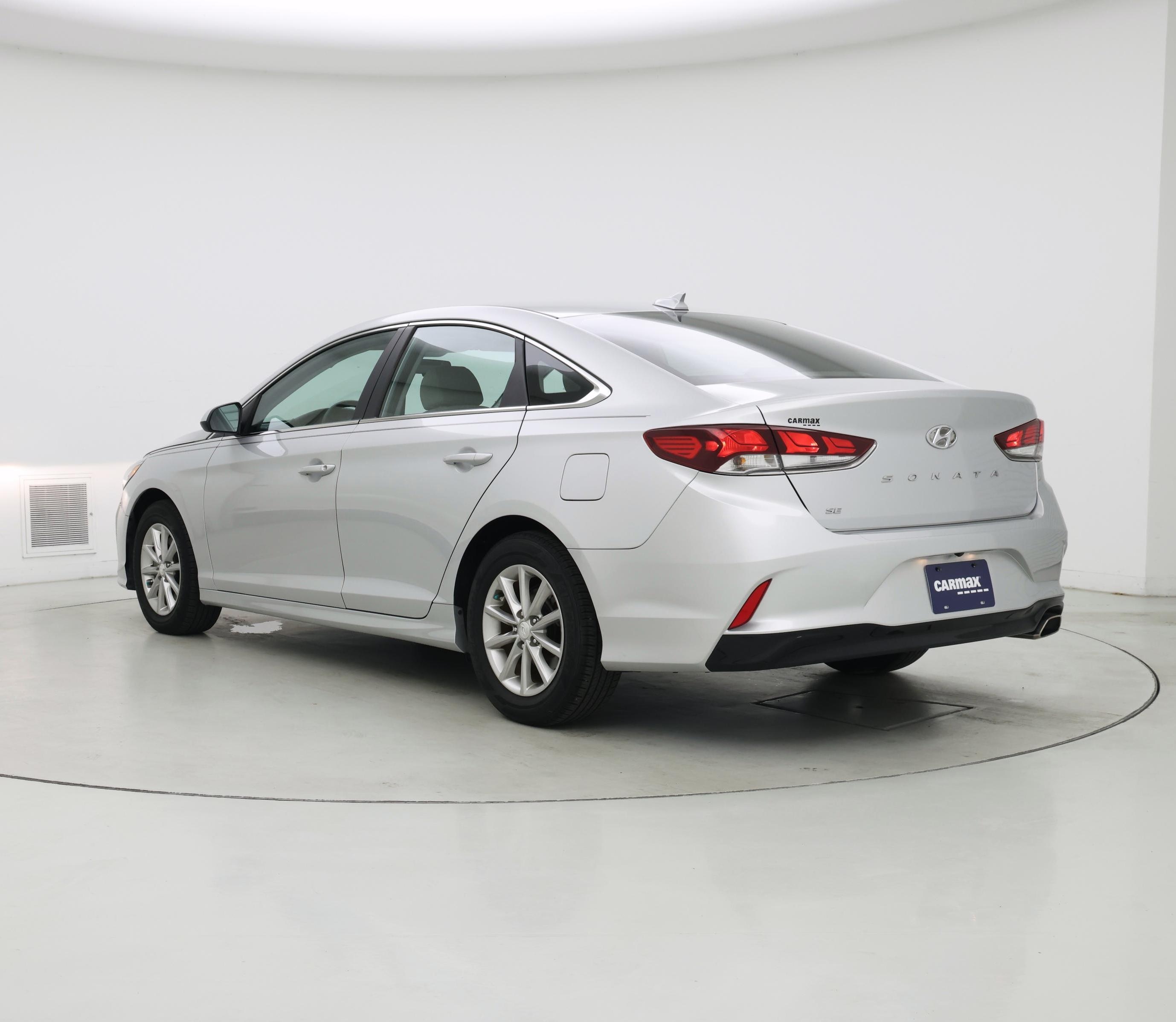 Thumbnail: 2018 Hyundai Sonata - 2