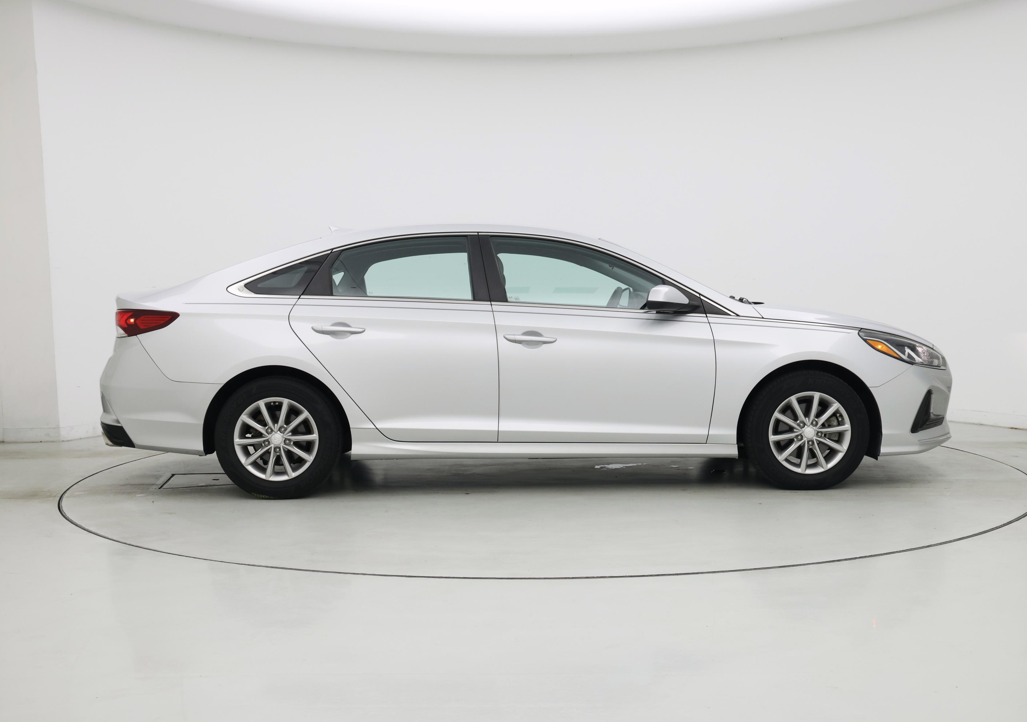 Thumbnail: 2018 Hyundai Sonata - 7