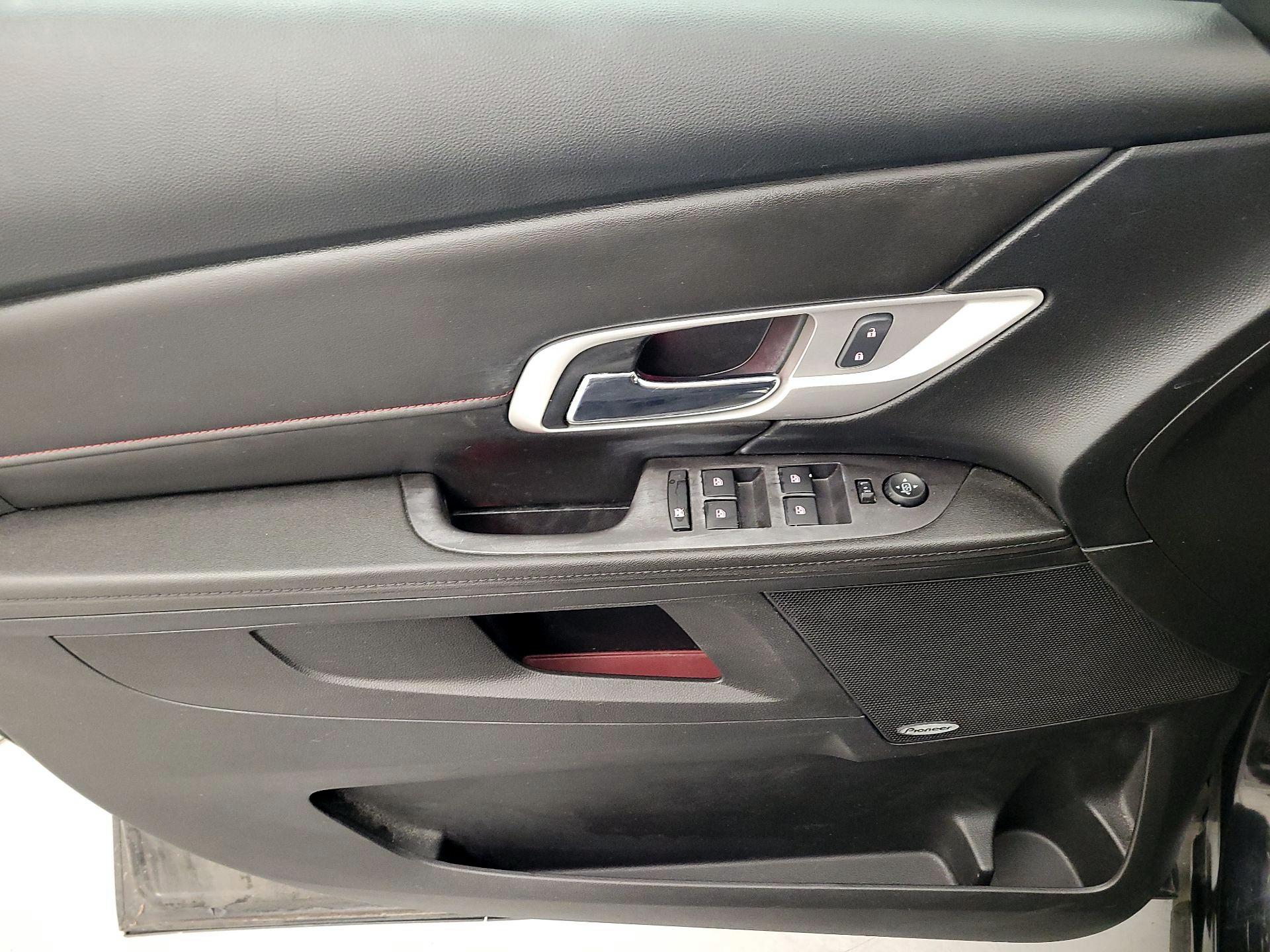 Thumbnail: 2017 GMC Terrain - 12