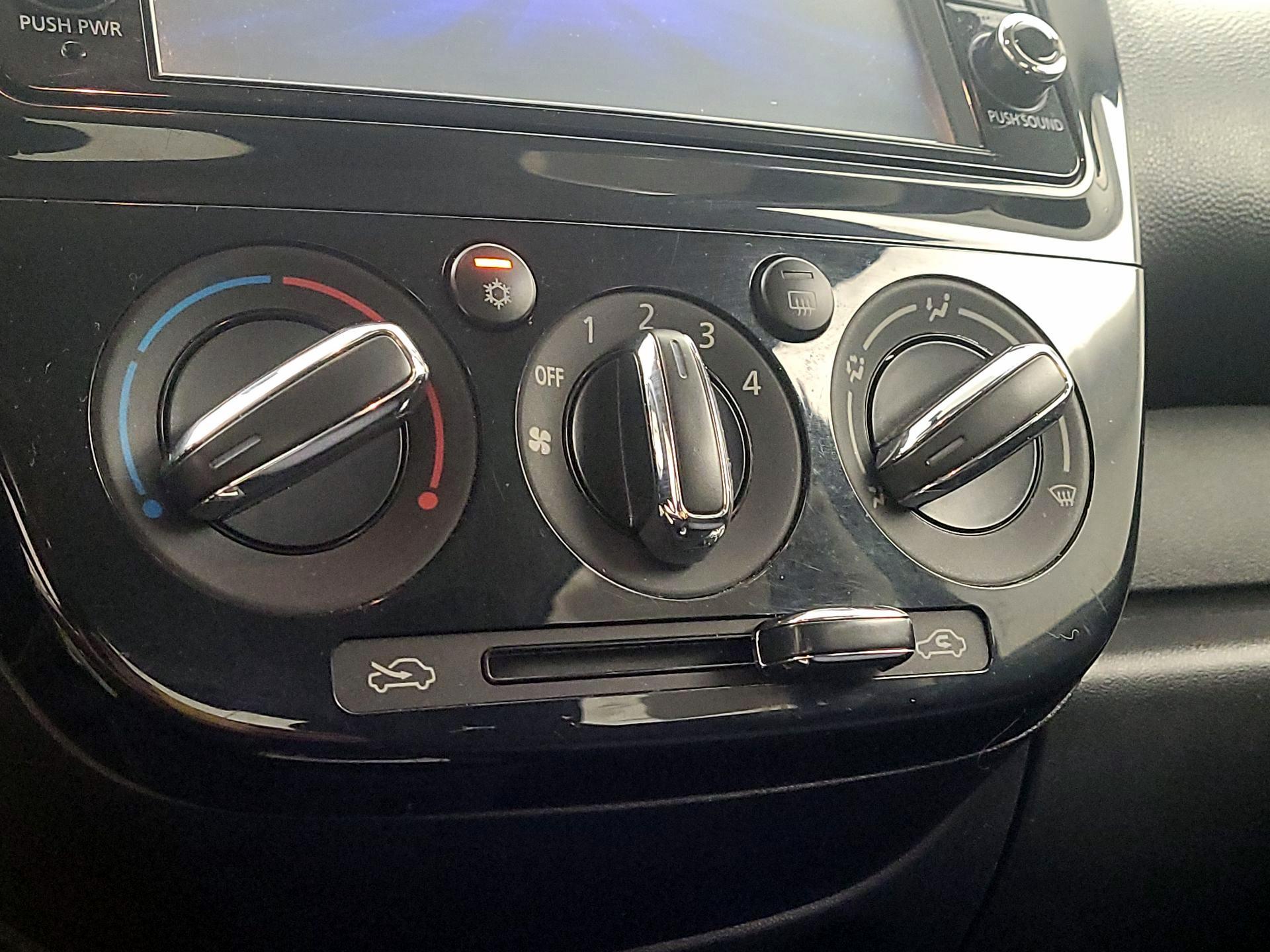 Thumbnail: 2019 Mitsubishi Mirage - 16