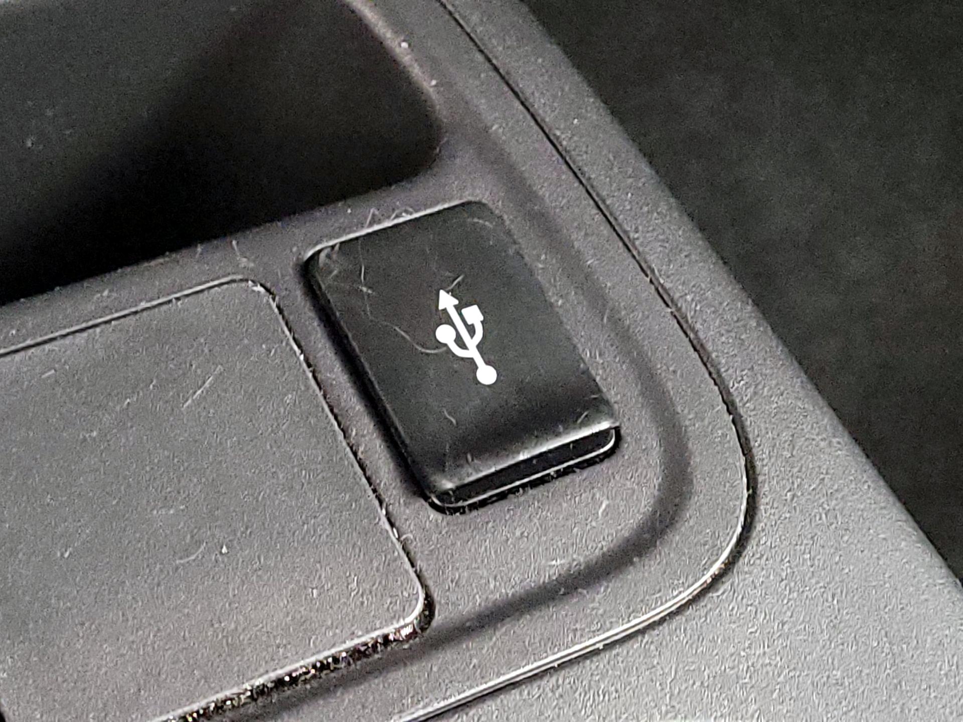 Thumbnail: 2019 Mitsubishi Mirage - 18