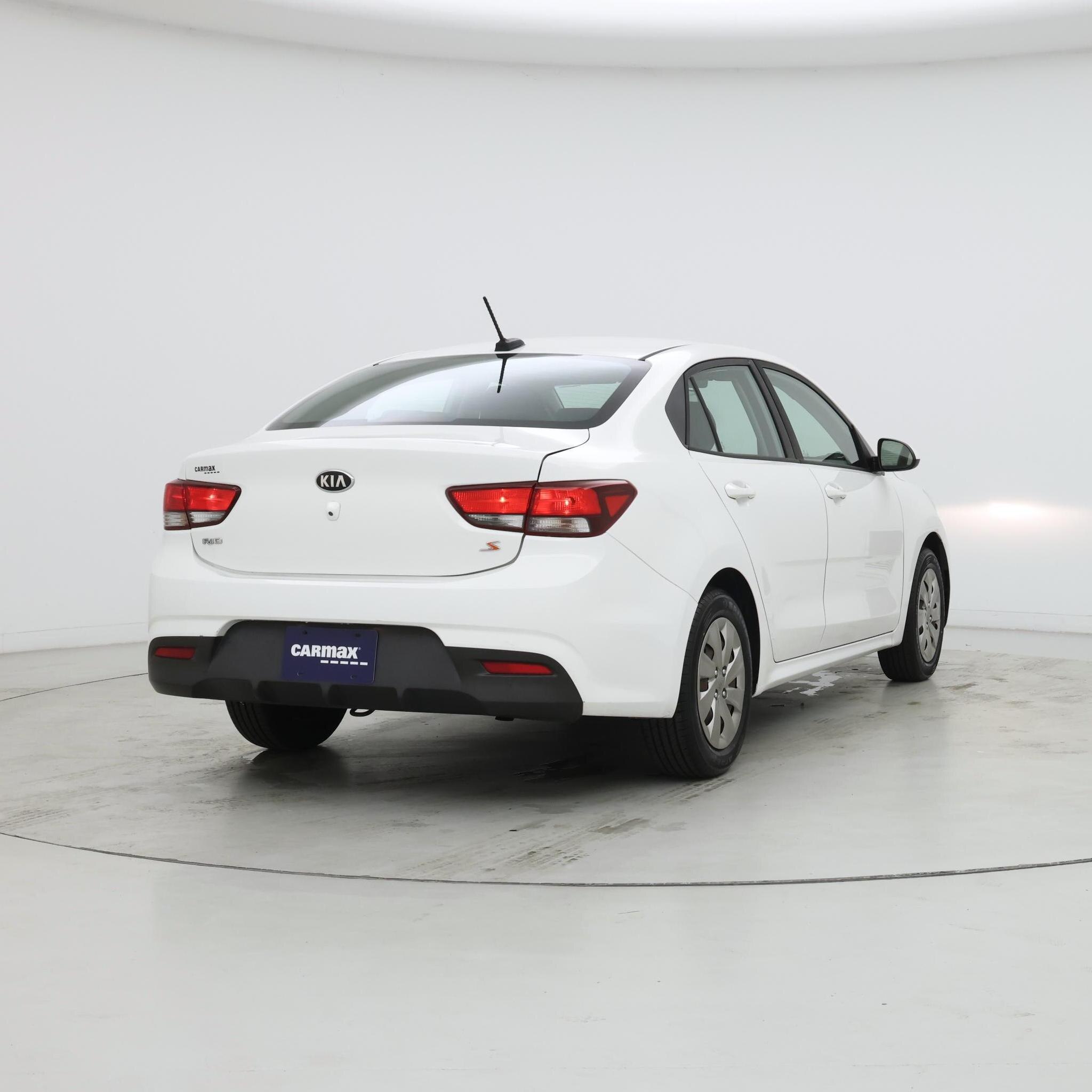 Thumbnail: 2018 Kia Rio - 8