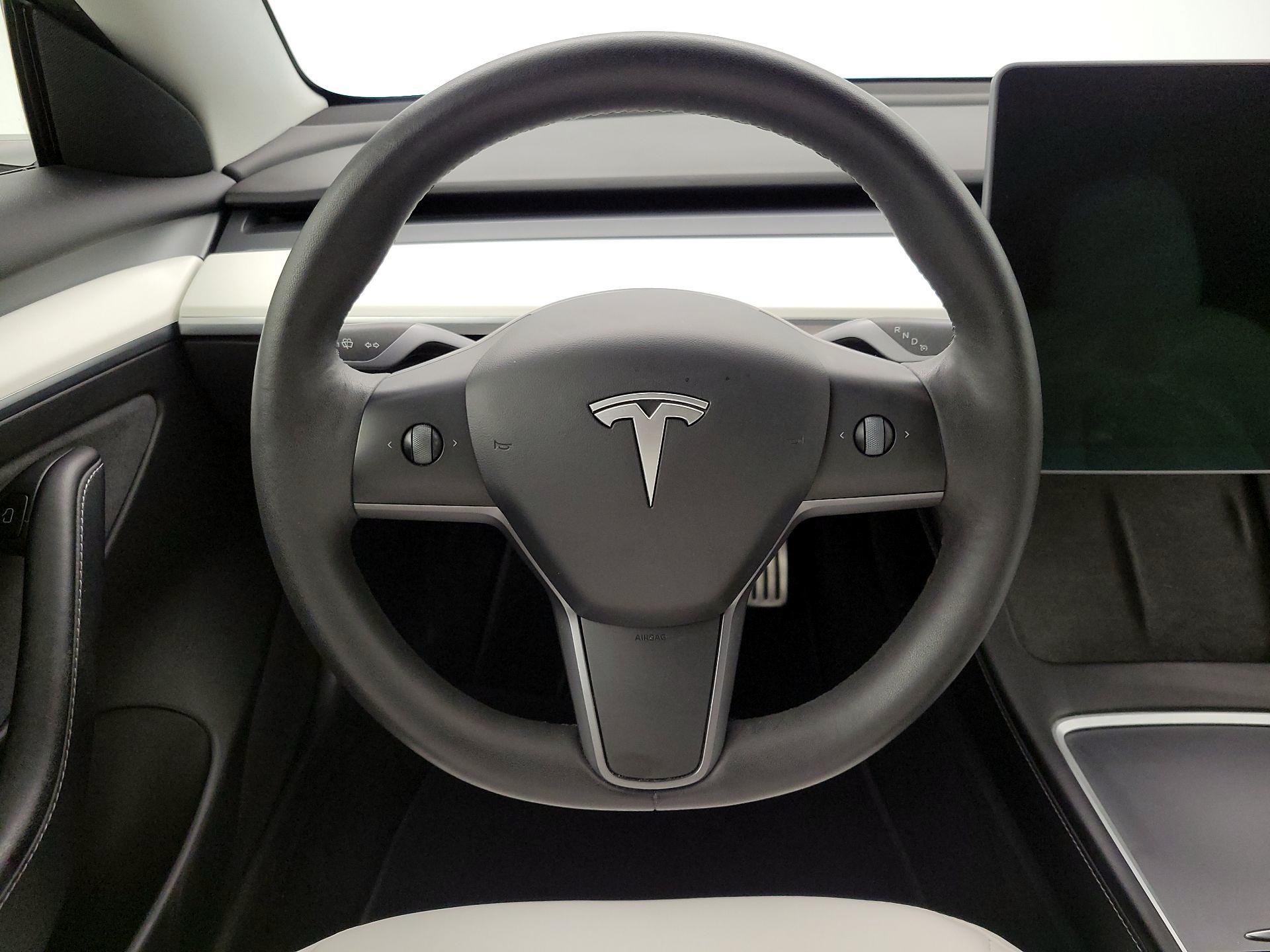 Thumbnail: 2022 Tesla Model 3 - 10