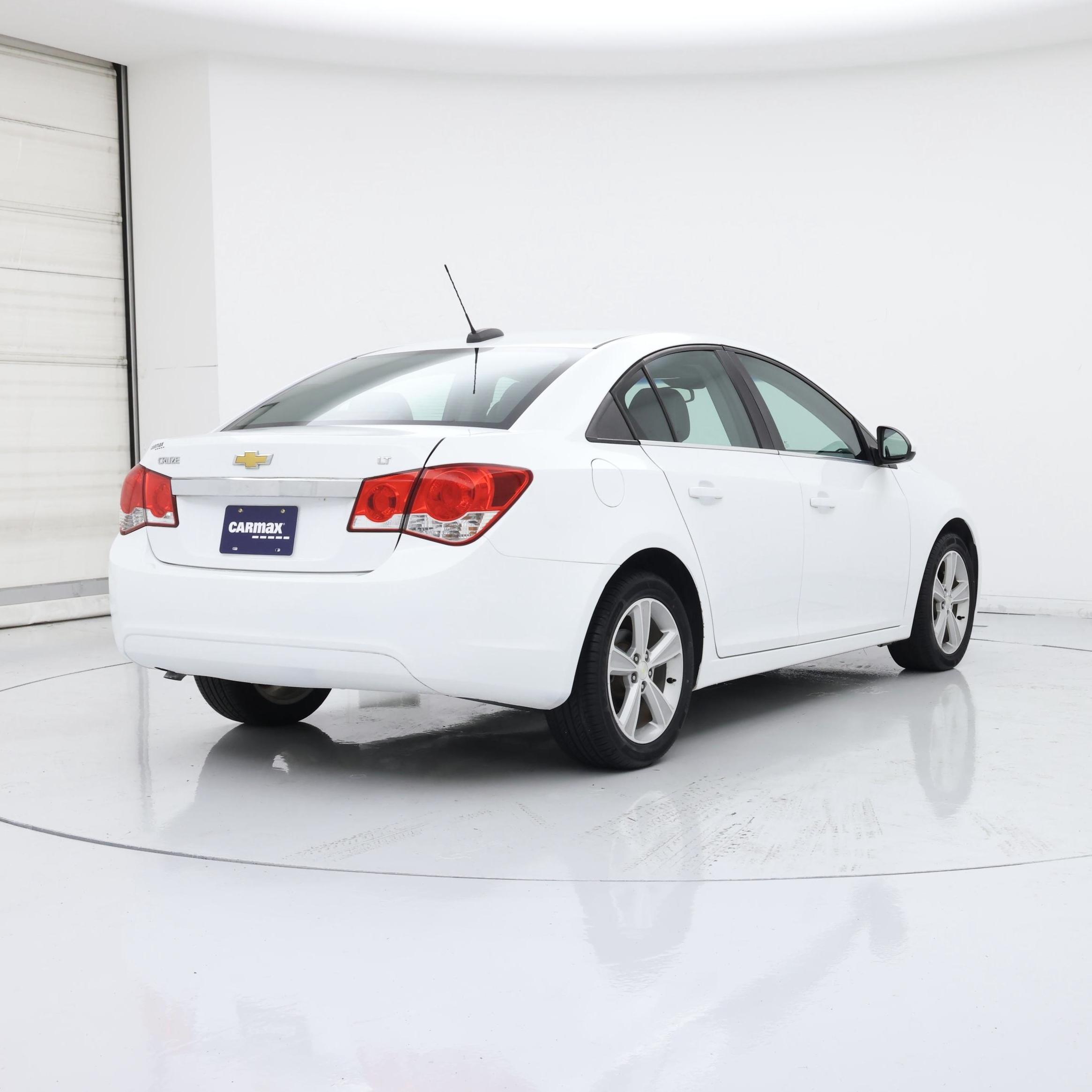 Thumbnail: 2015 Chevrolet Cruze - 8