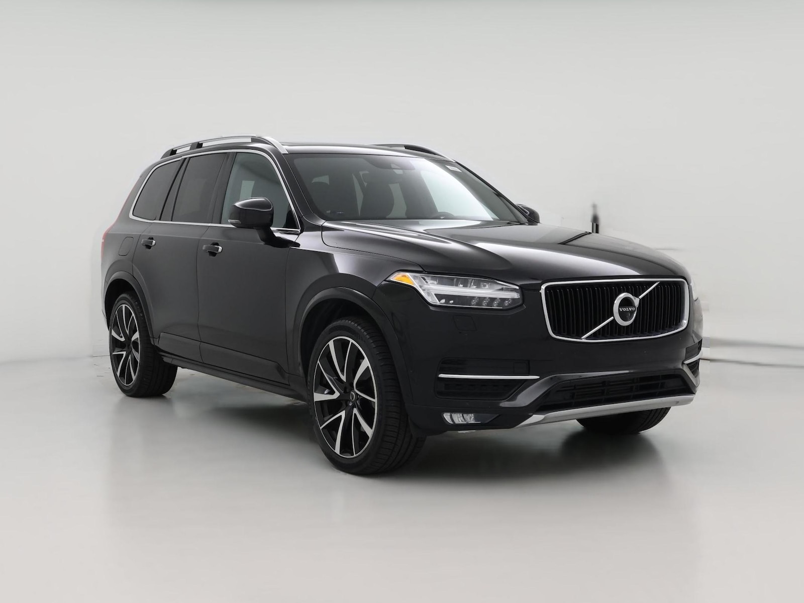 2019 Volvo XC90 Momentum