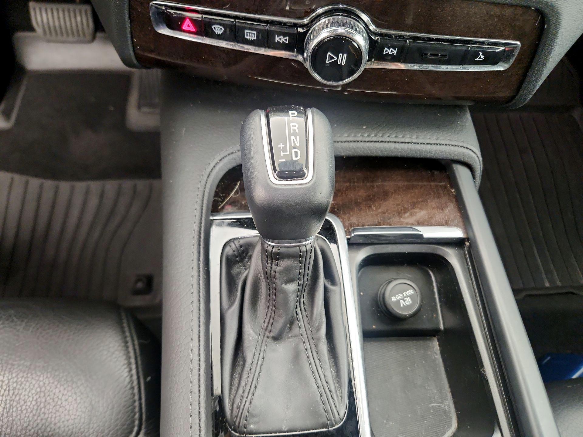 Thumbnail: 2019 Volvo XC90 - 18