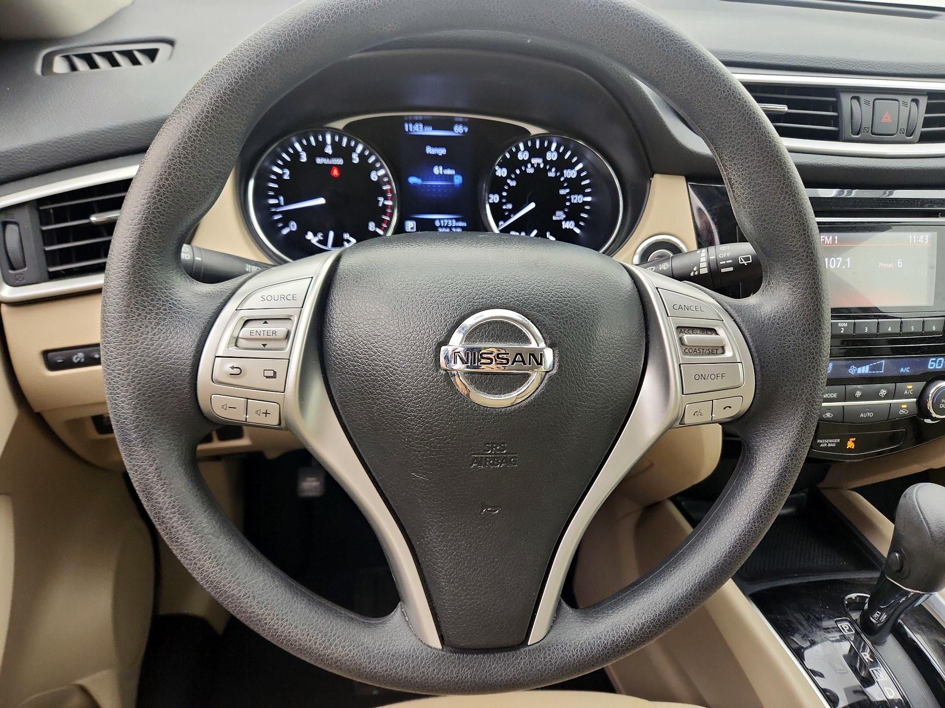 Thumbnail: 2016 Nissan Rogue - 10