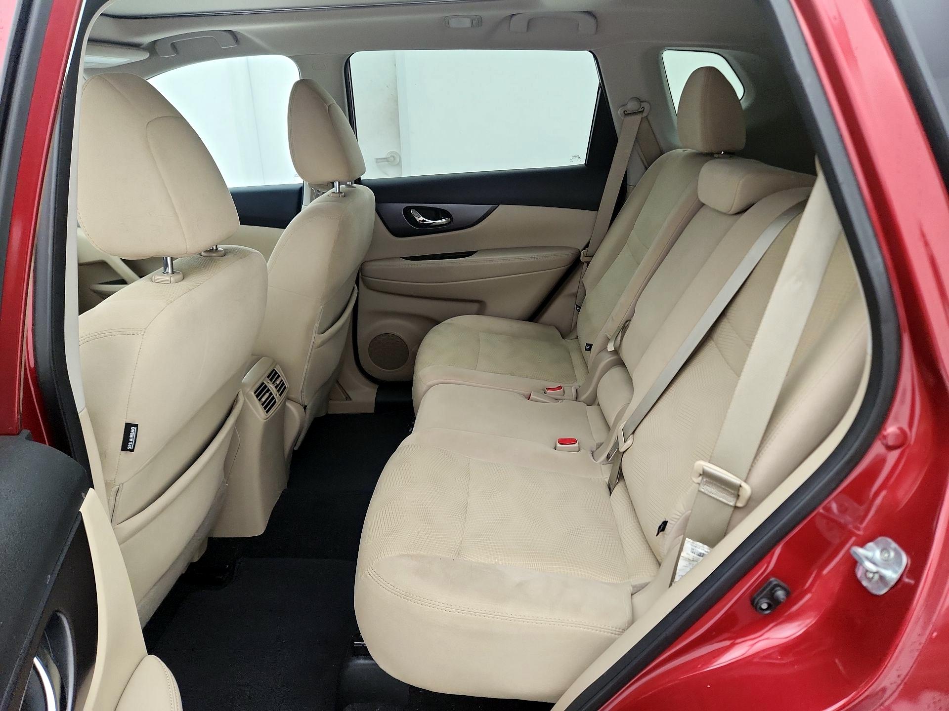 Thumbnail: 2016 Nissan Rogue - 20