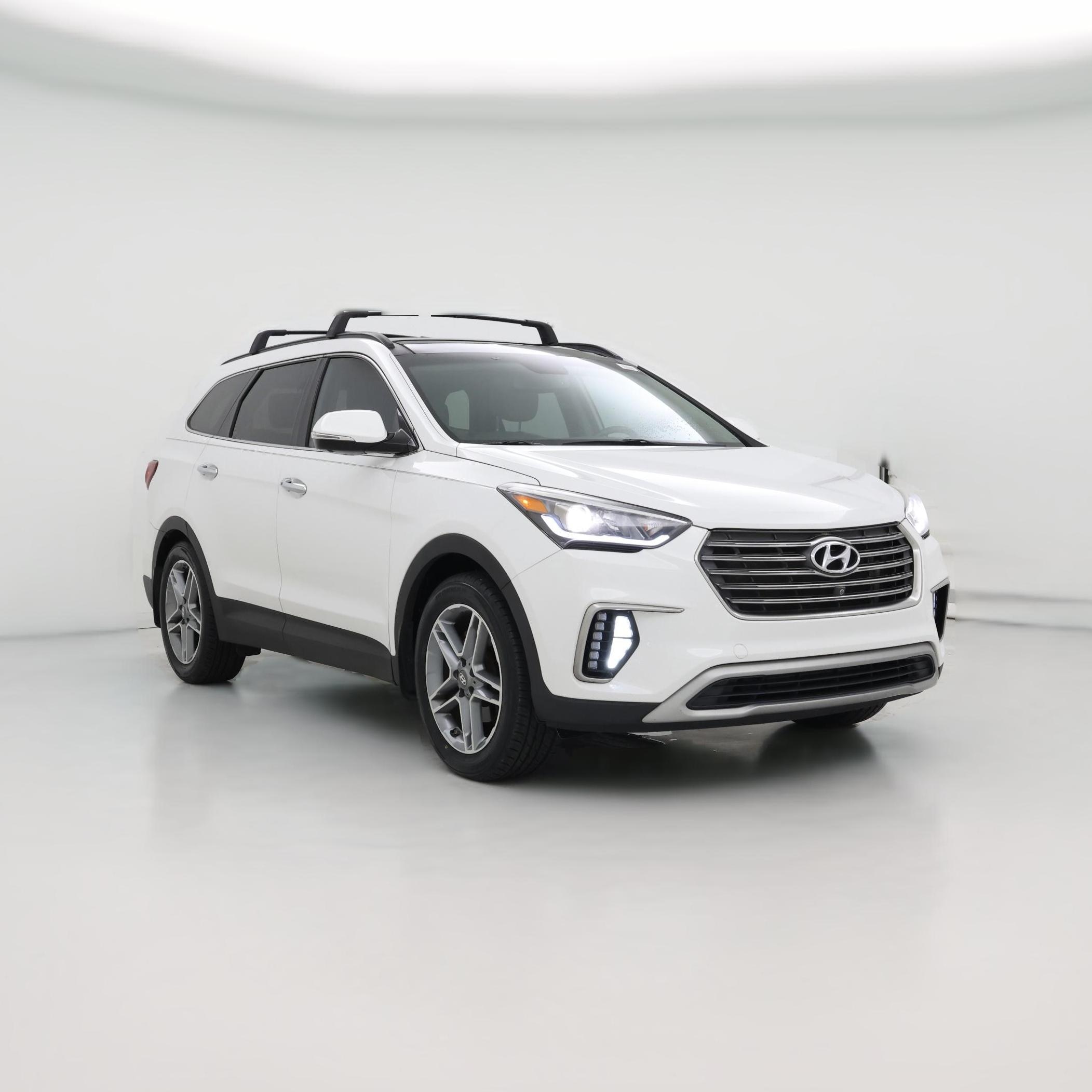 Thumbnail: 2017 Hyundai Santa Fe - 1