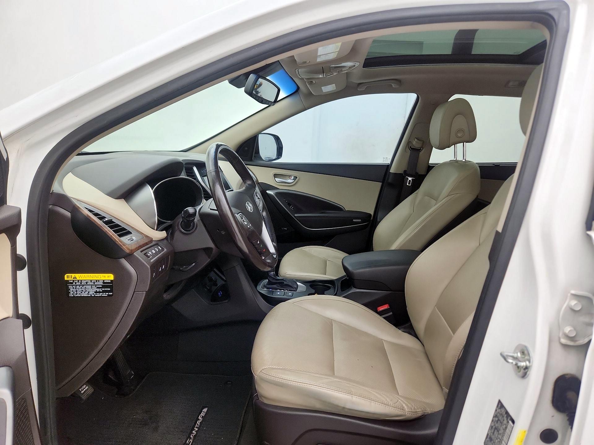 Thumbnail: 2017 Hyundai Santa Fe - 11