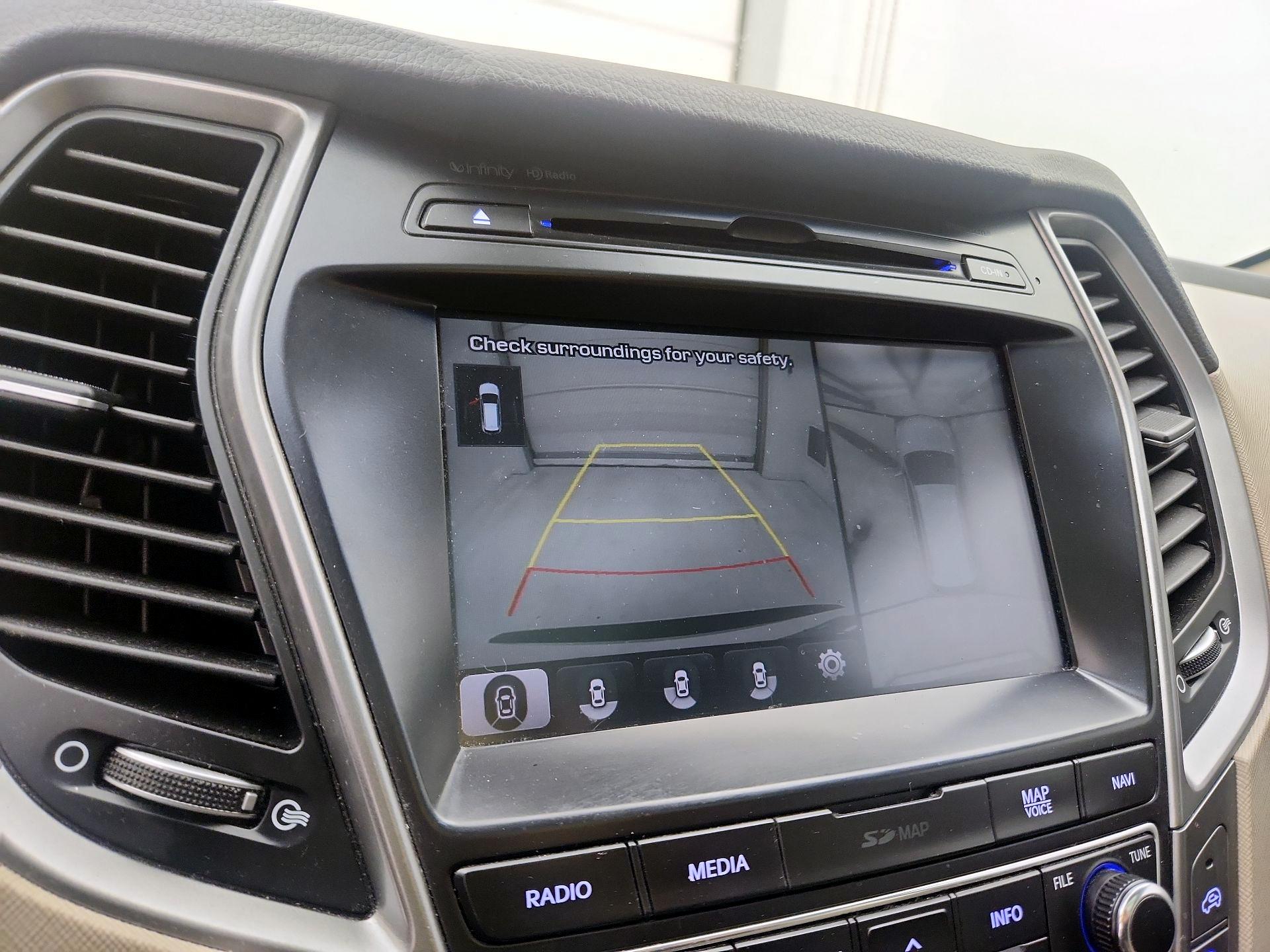 Thumbnail: 2017 Hyundai Santa Fe - 15