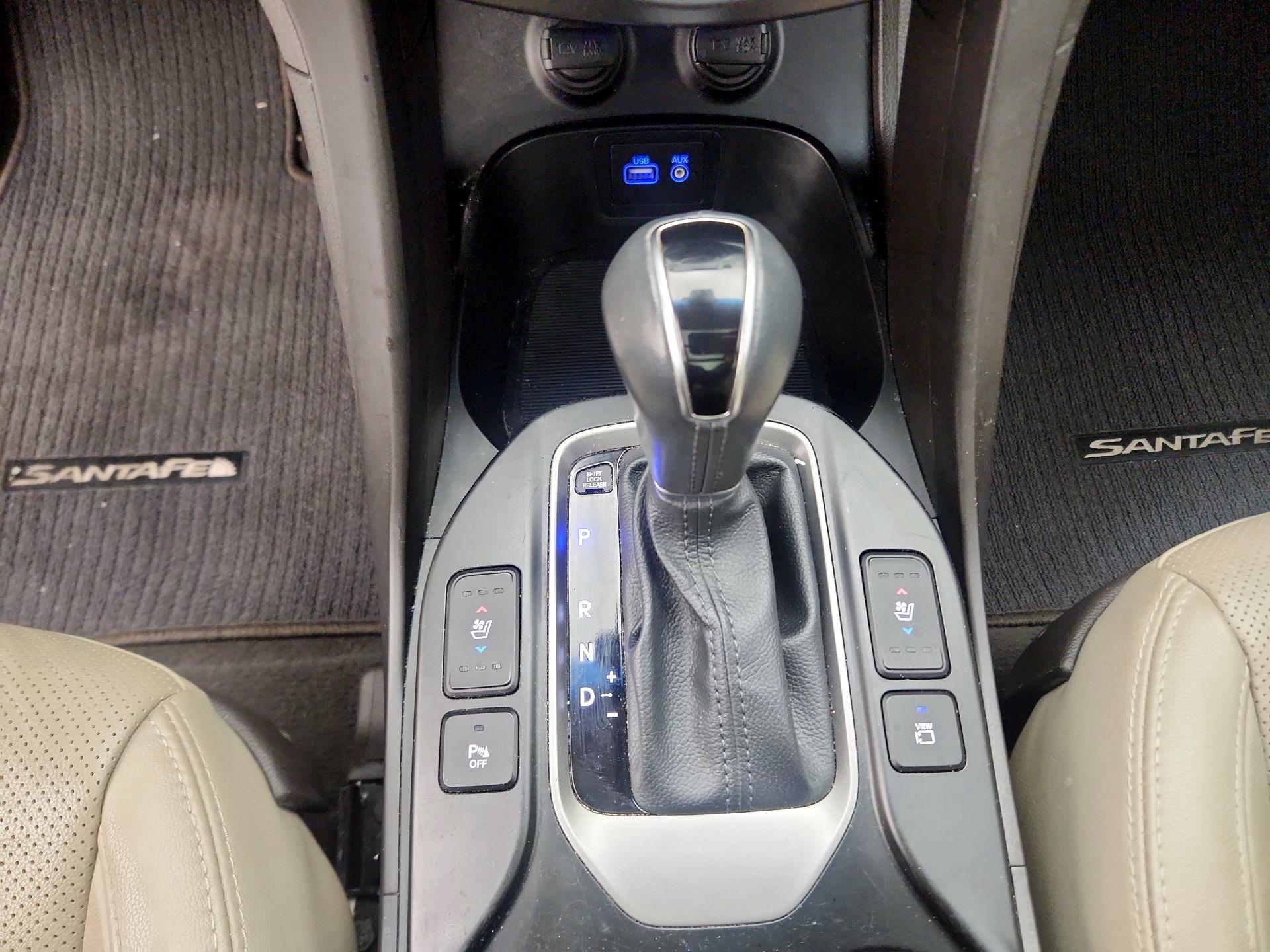 Thumbnail: 2017 Hyundai Santa Fe - 18