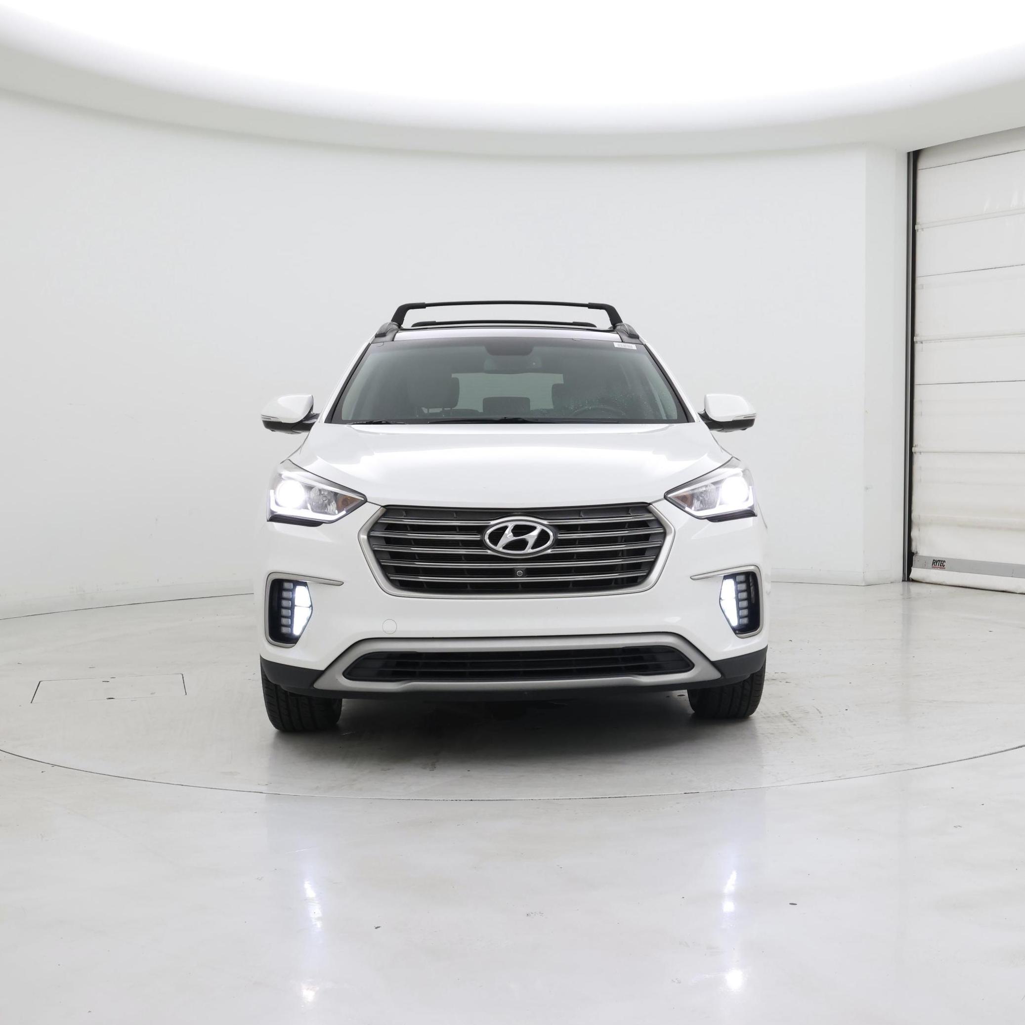 Thumbnail: 2017 Hyundai Santa Fe - 5