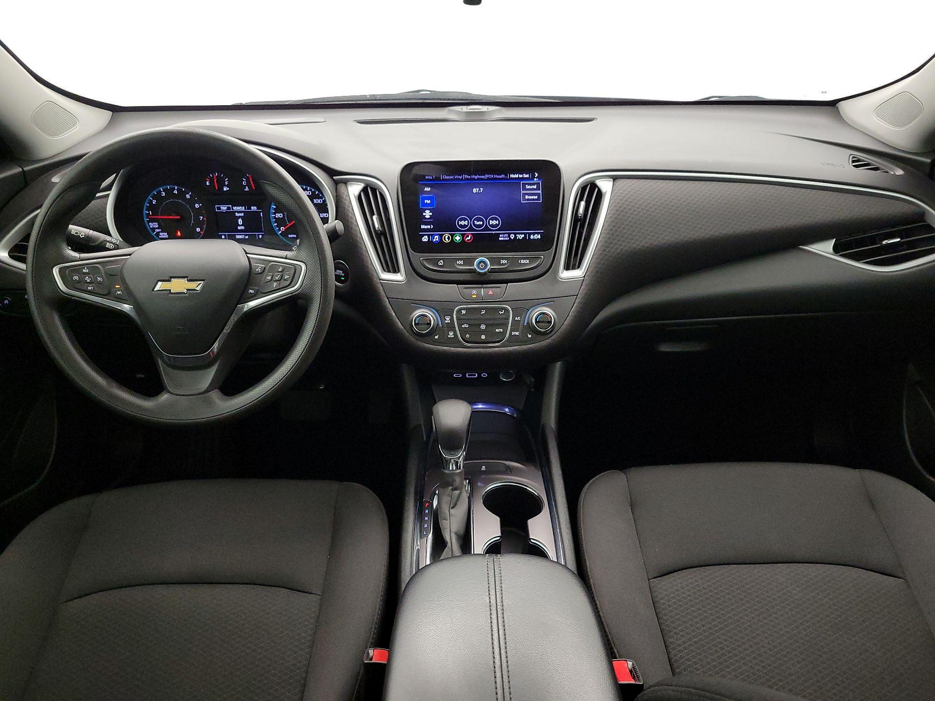 Thumbnail: 2023 Chevrolet Malibu - 9