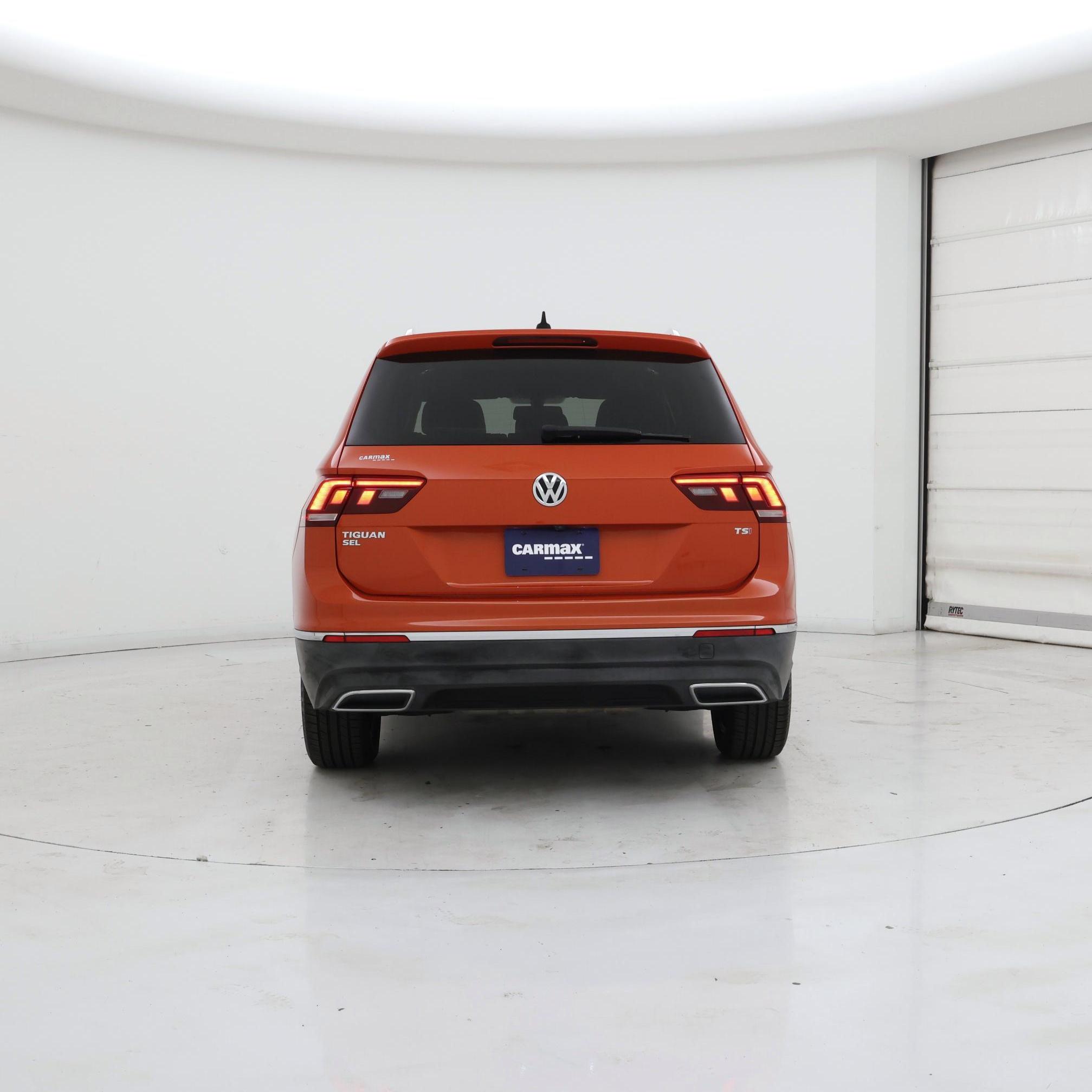 Thumbnail: 2018 Volkswagen Tiguan - 6