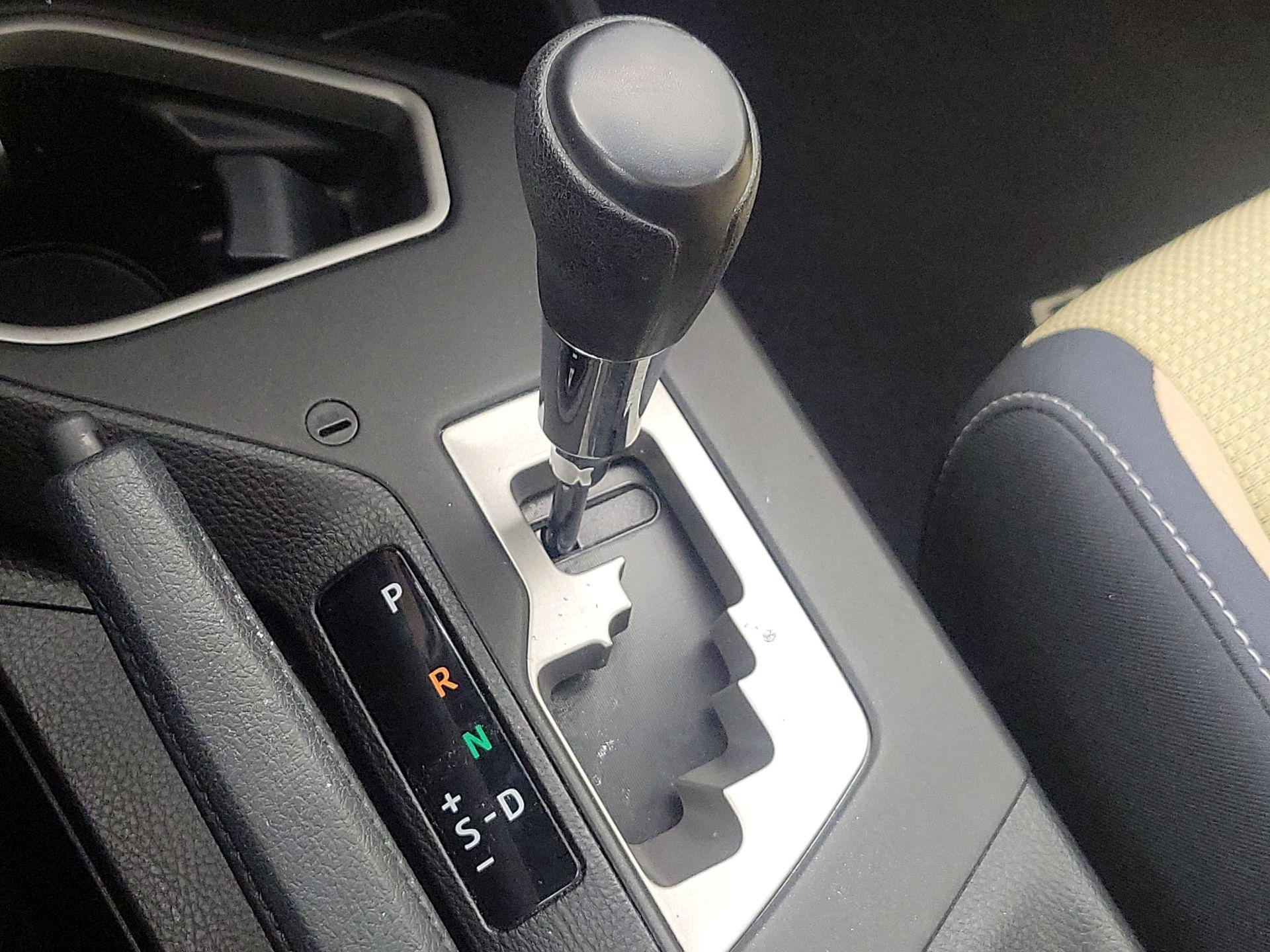 Thumbnail: 2017 Toyota RAV4 - 17