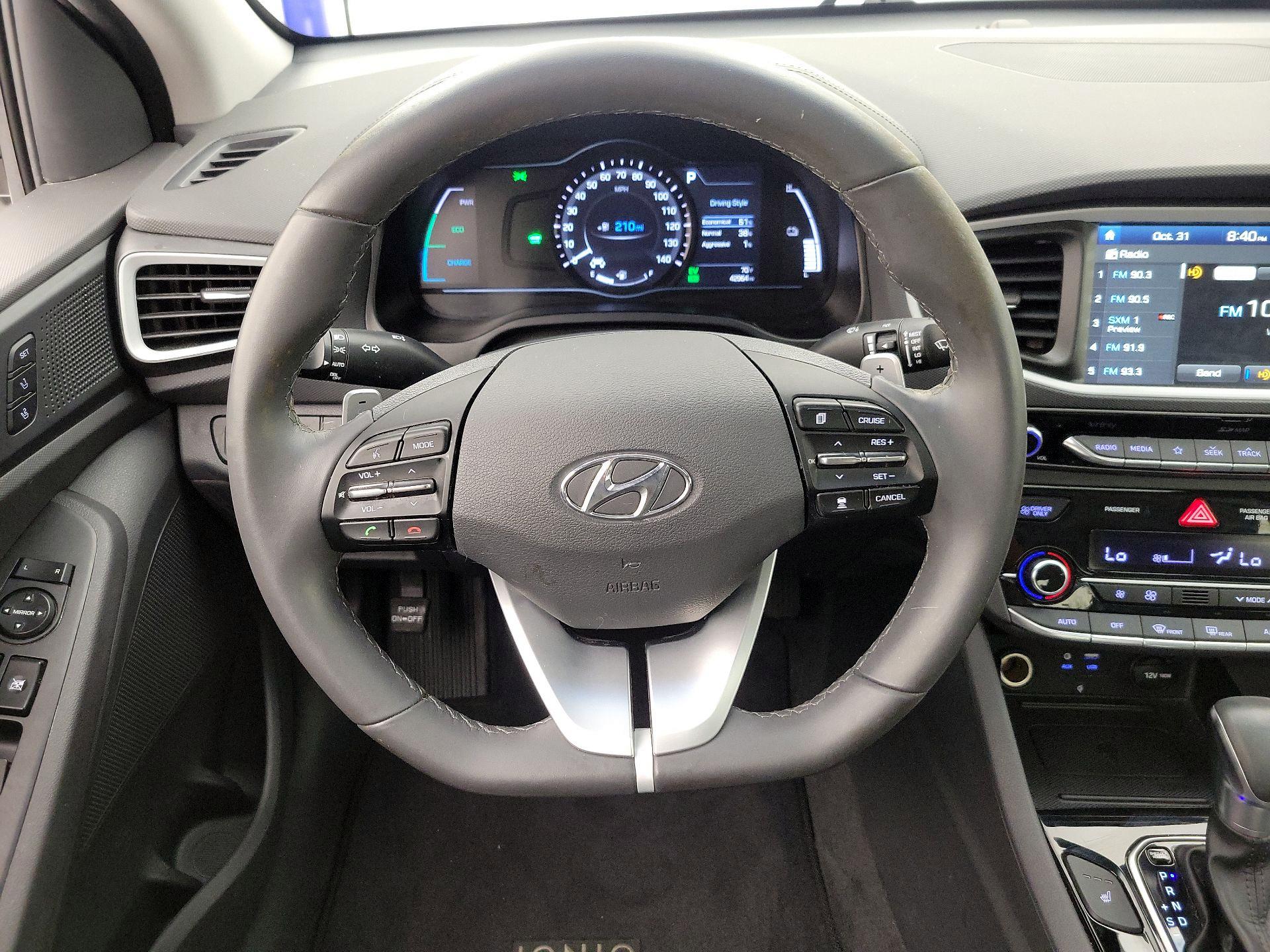 Thumbnail: 2019 Hyundai Ioniq - 10
