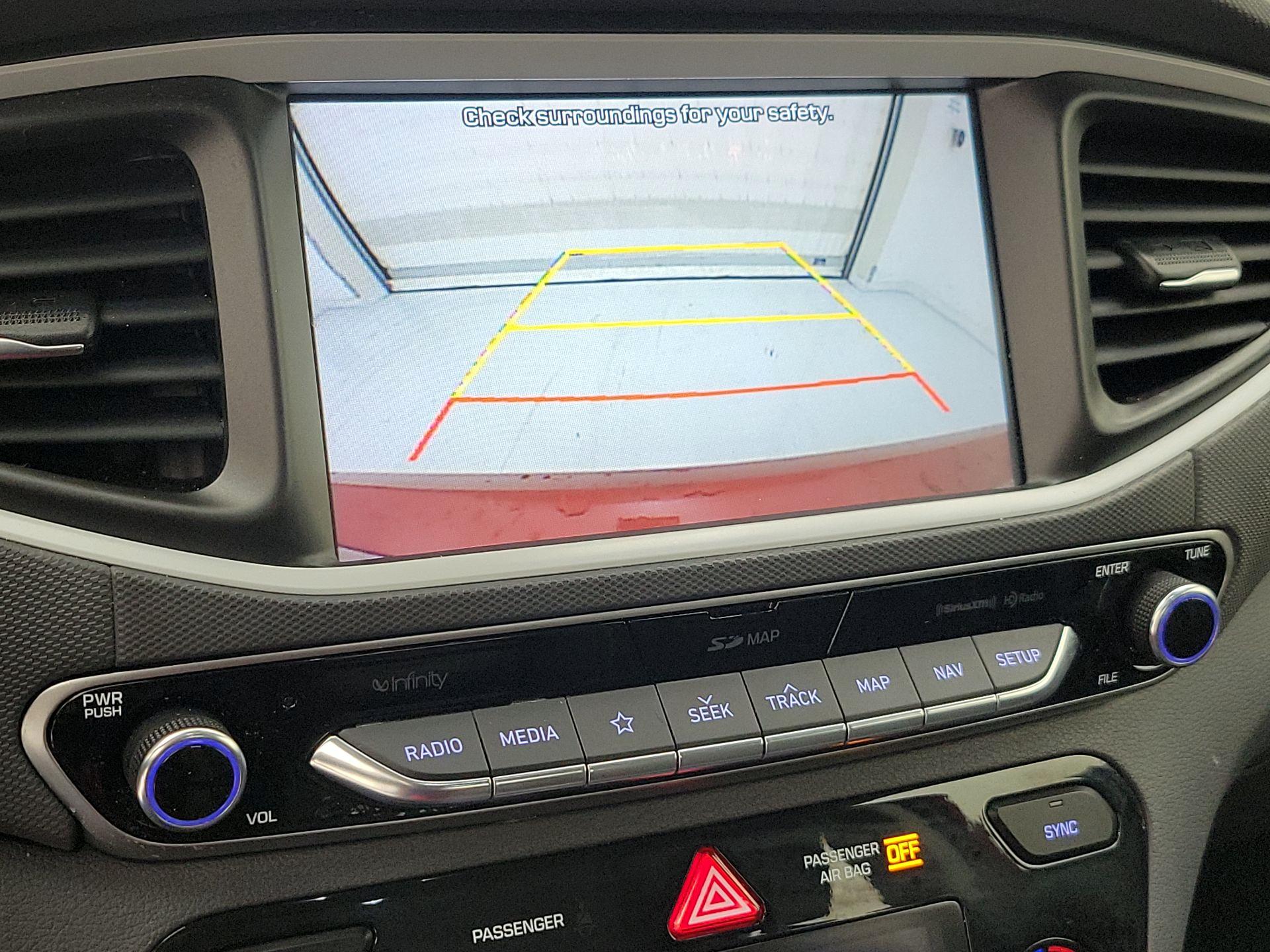 Thumbnail: 2019 Hyundai Ioniq - 15