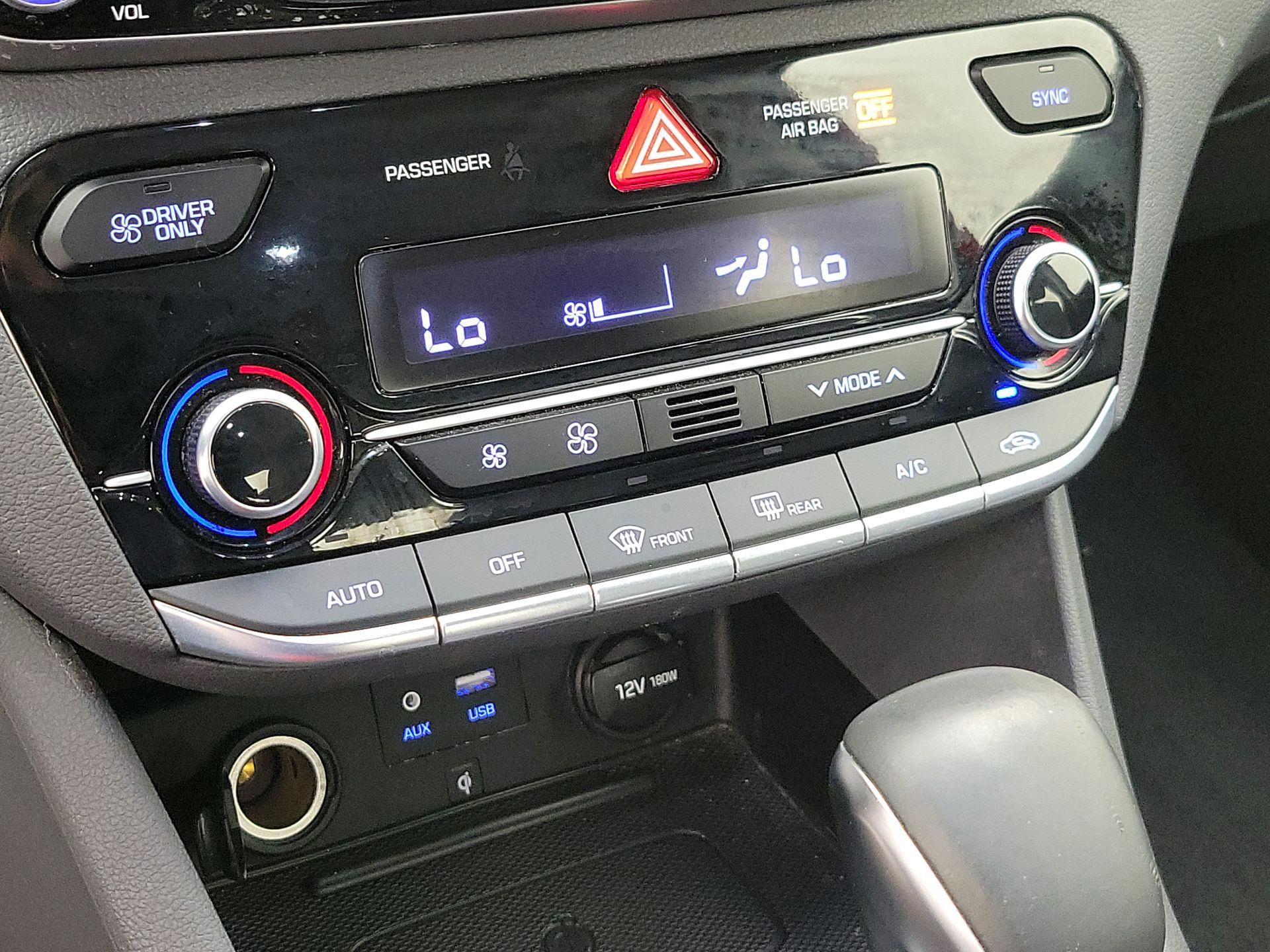 Thumbnail: 2019 Hyundai Ioniq - 17