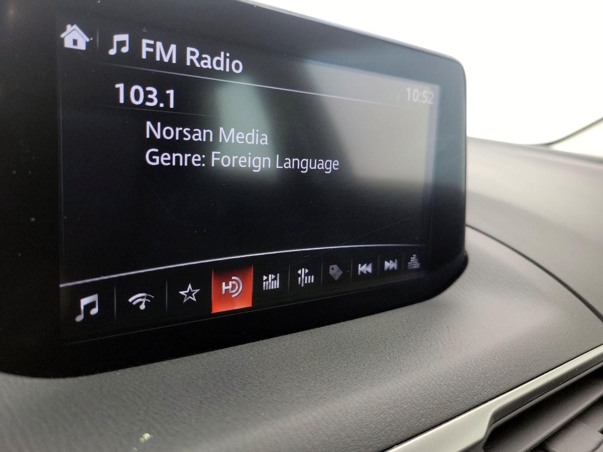 Thumbnail: 2017 Mazda Mazda3 - 15