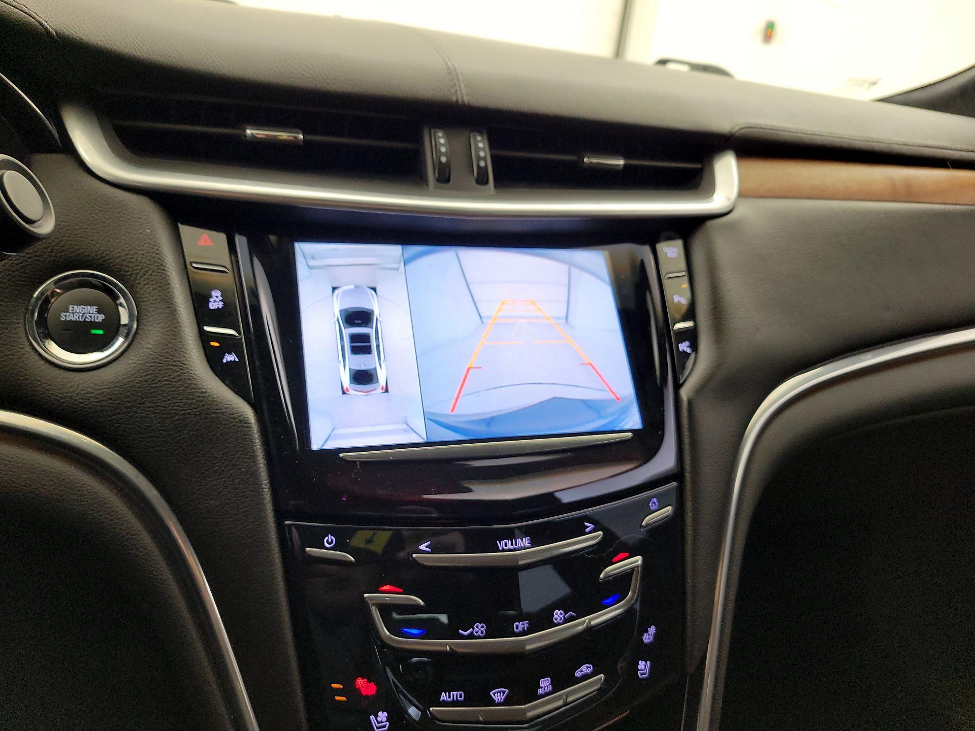 Thumbnail: 2016 Cadillac XTS - 15