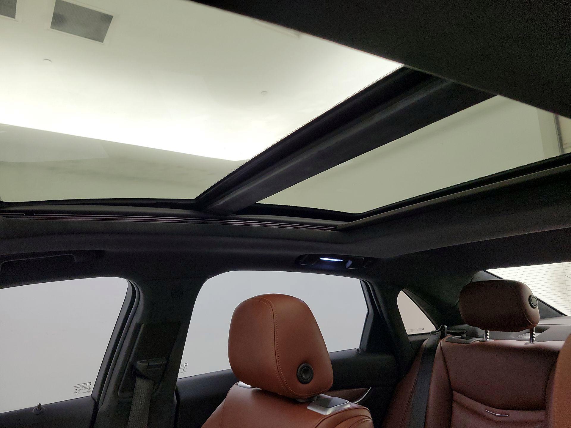 Thumbnail: 2016 Cadillac XTS - 20