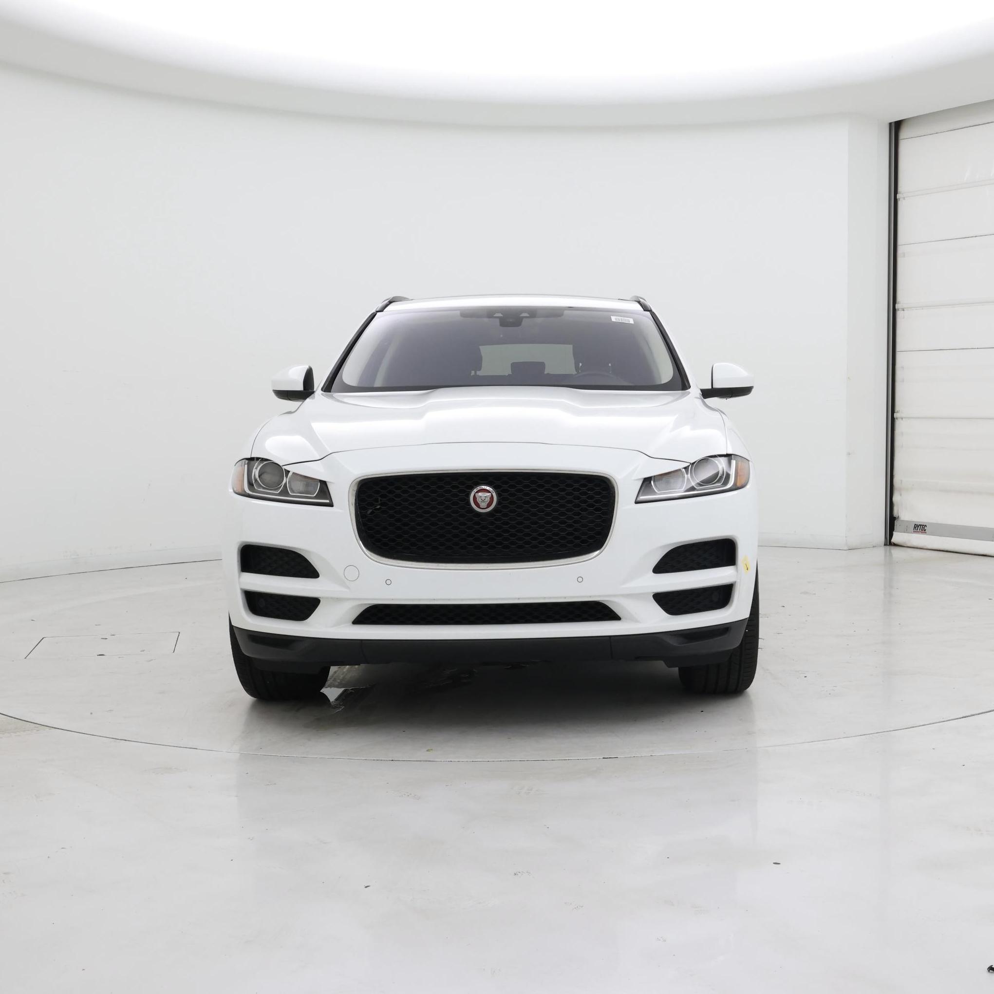 Thumbnail: 2019 Jaguar F-Pace - 5